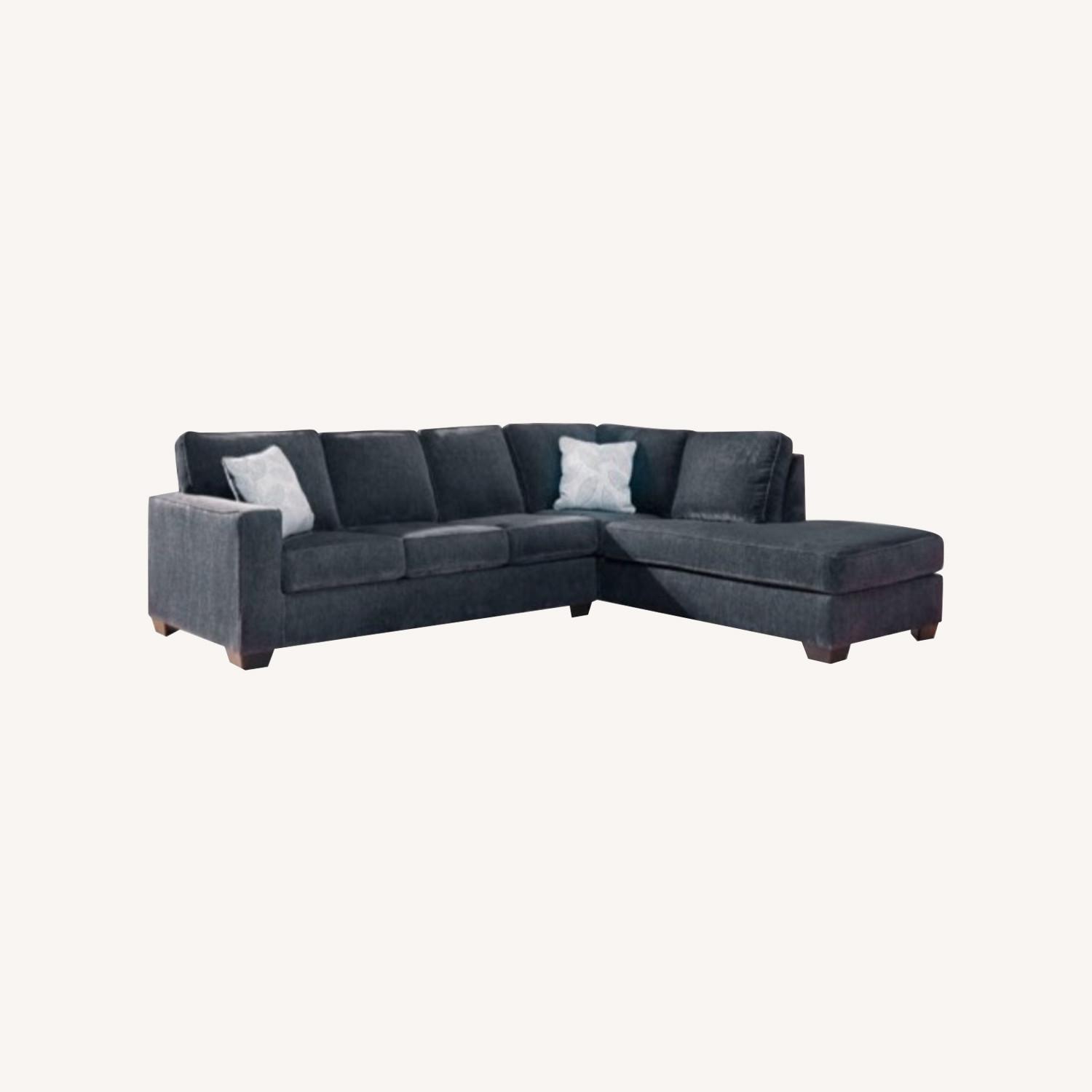 Altari Sleeper sectional - image-0