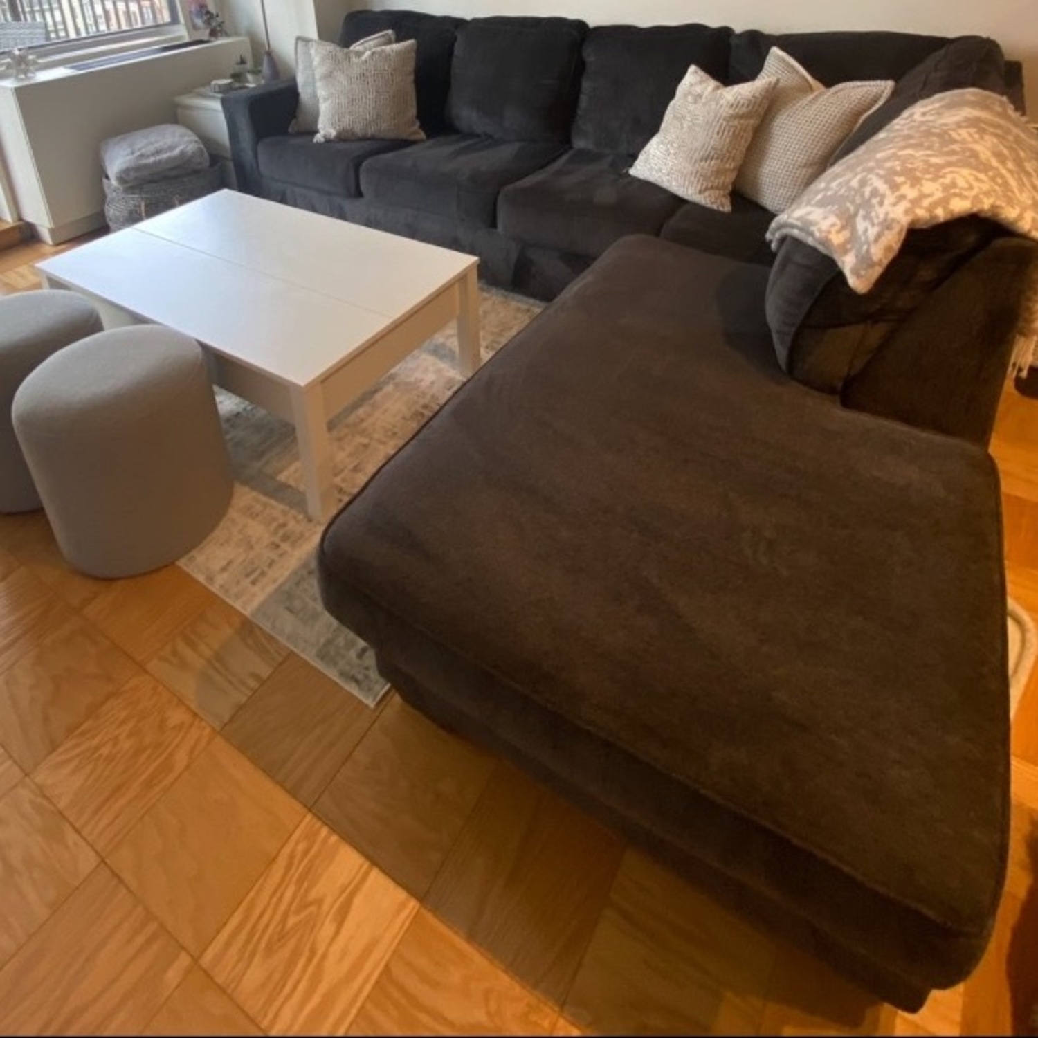 Altari Sleeper sectional - image-1