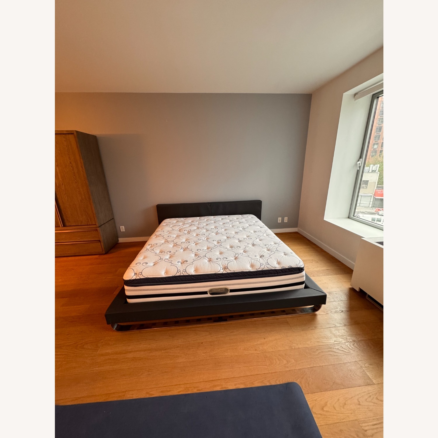 Modloft Chelsea King Bed – Smoke Gray - image-2