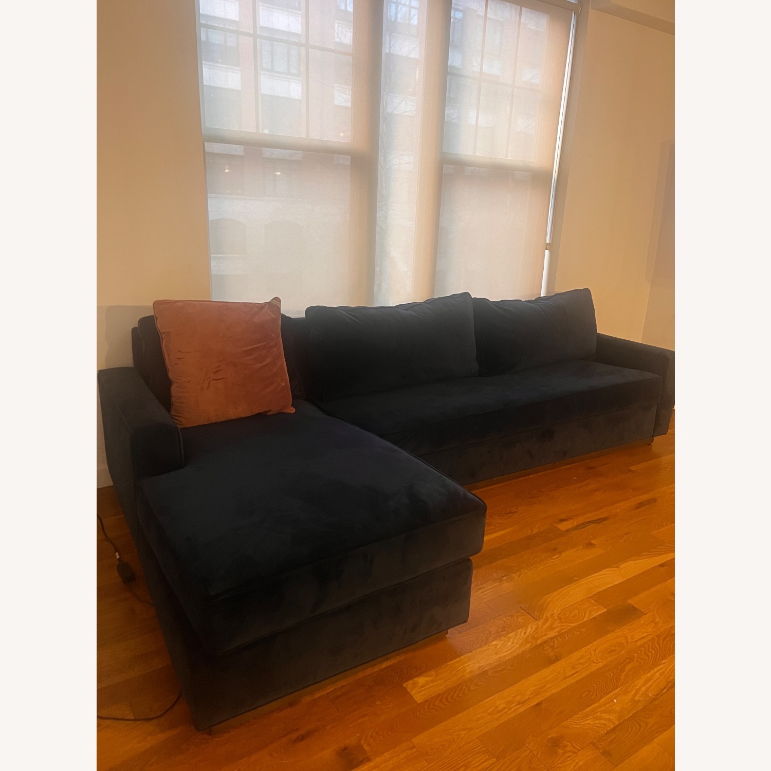Apt2b Custom Sectional - image-1