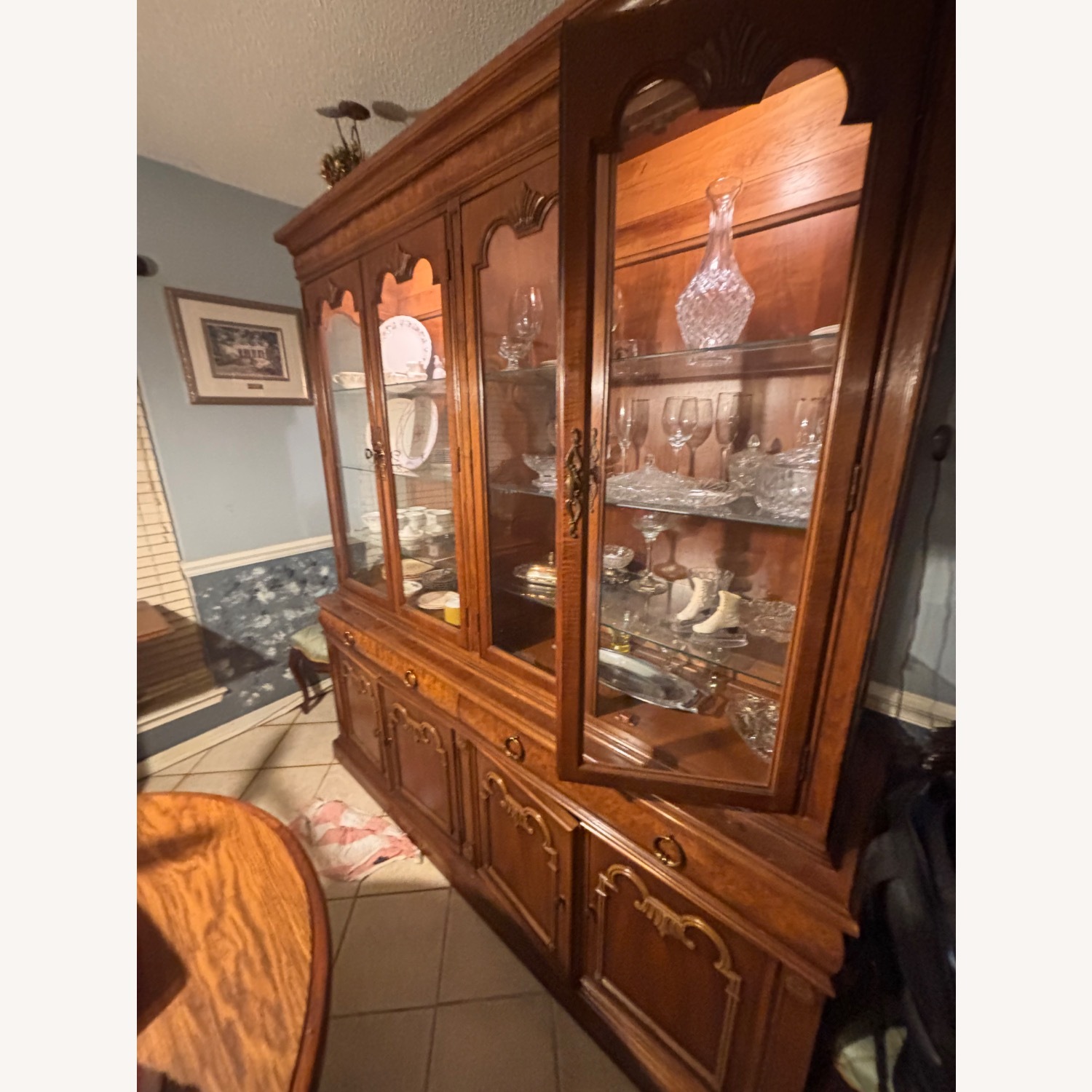 Thomasville China Hutch - image-5