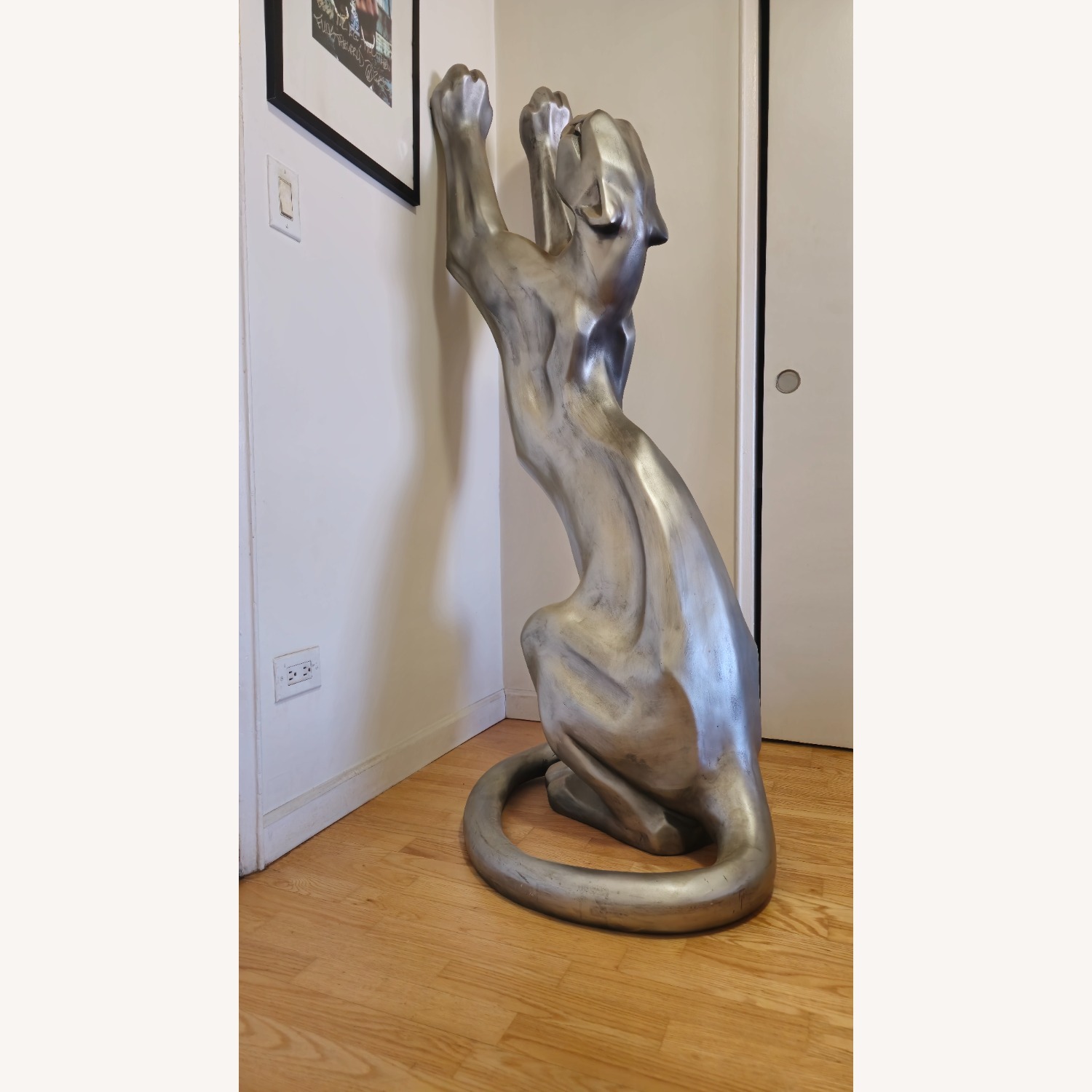 Lift-Size Panther Floor Sculpture - image-9