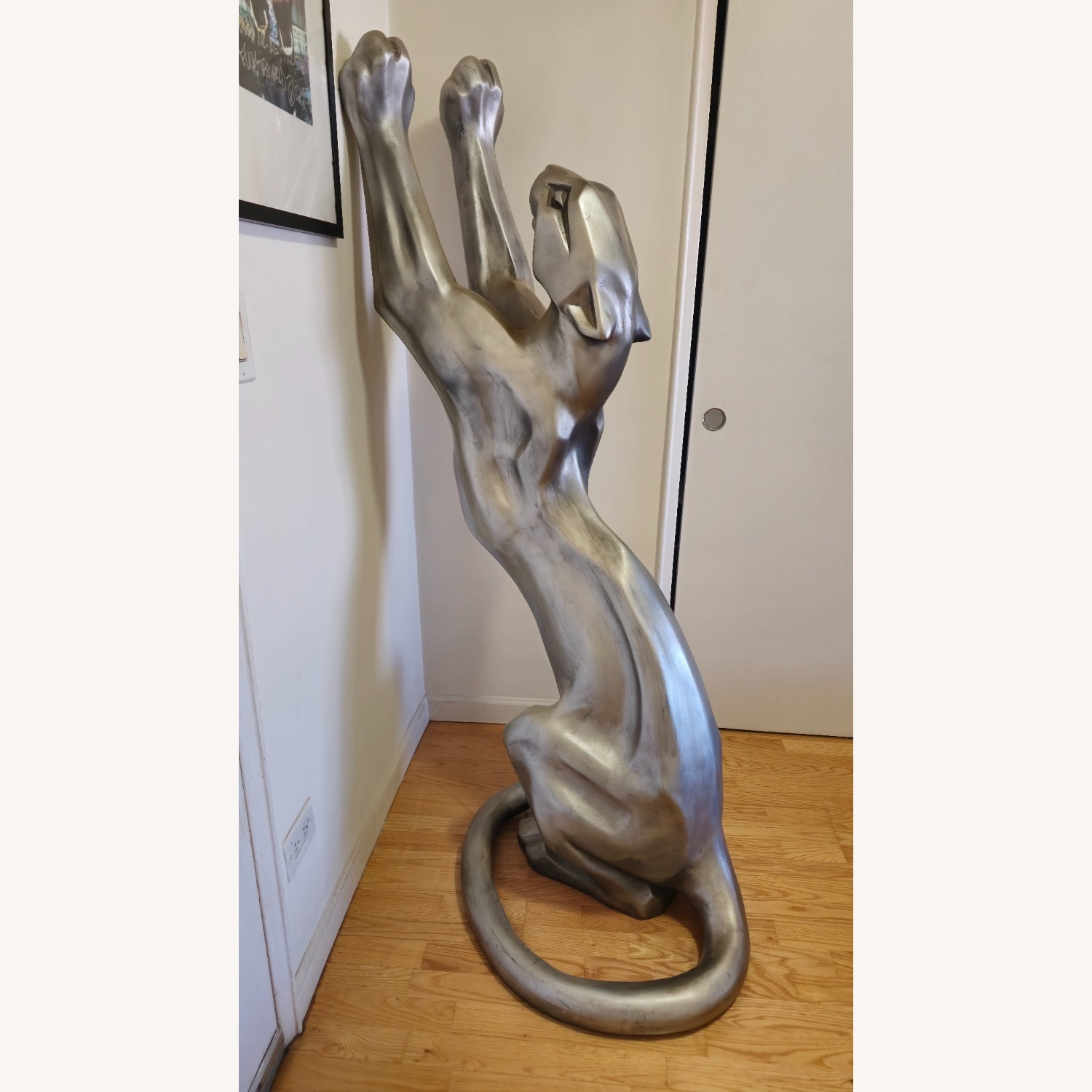 Lift-Size Panther Floor Sculpture - image-3