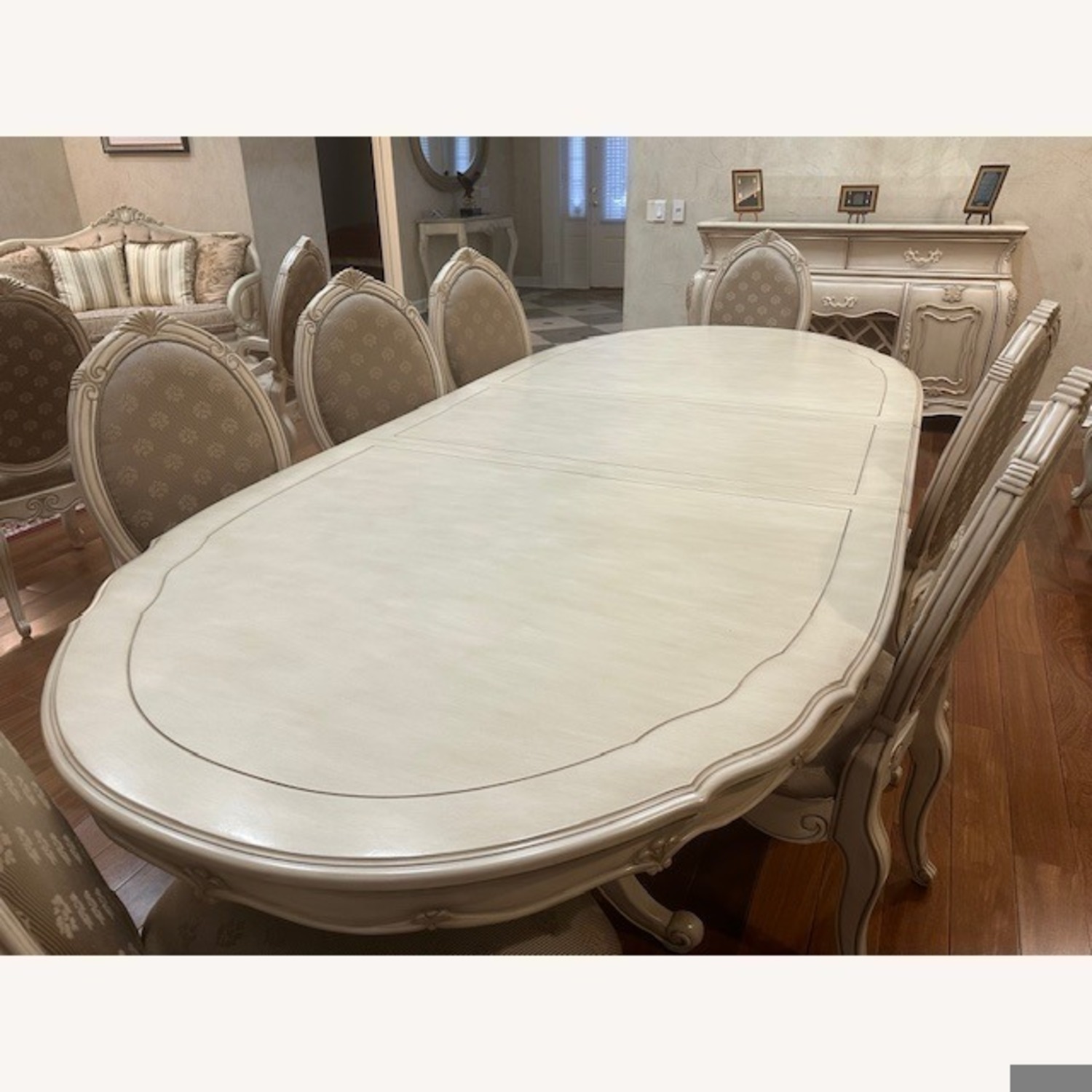 Amini Collection Table for 12 - image-1