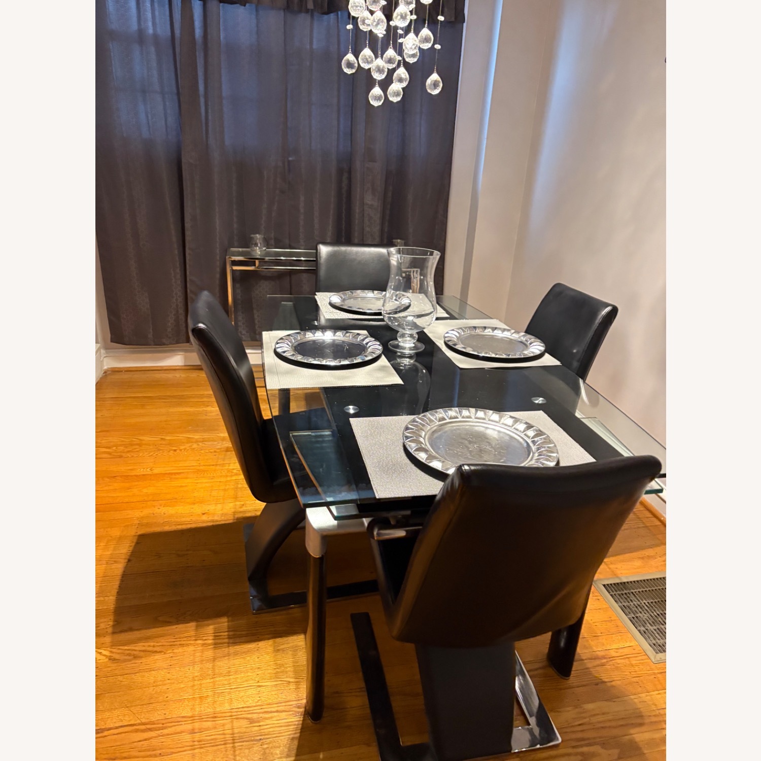Ashley Dining Room Set  - image-0