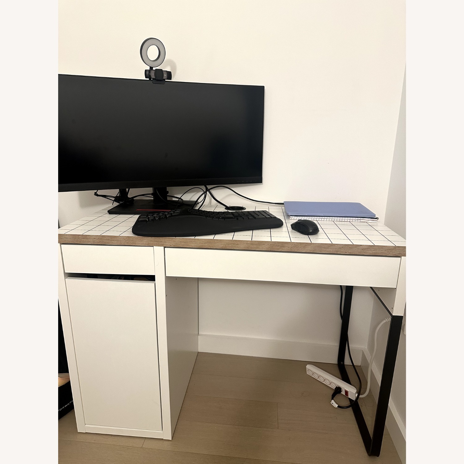 IKEA MICKE Desk  - image-3