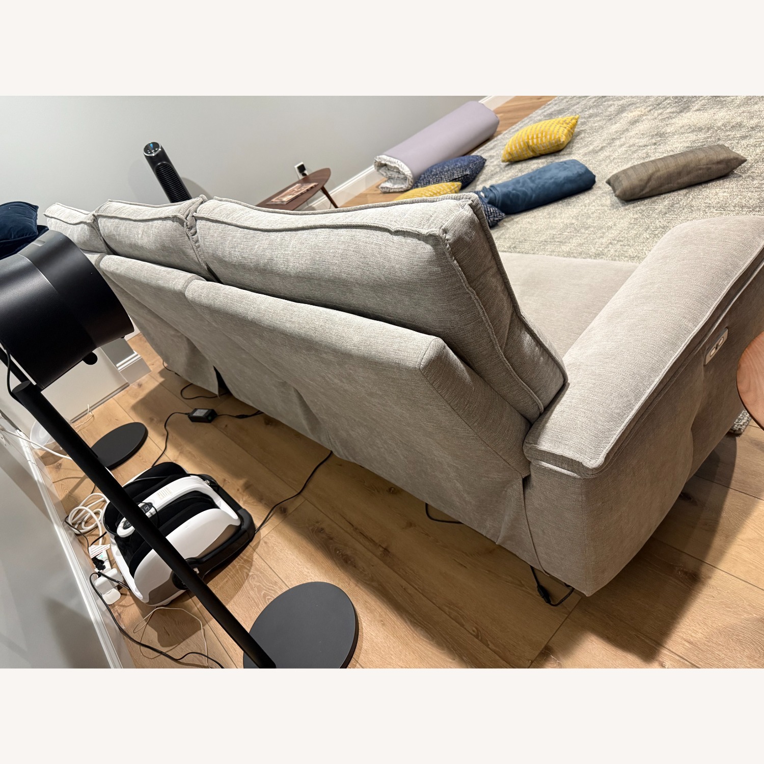 Raymour & Flanigan Graceland Recliner Sofa - image-3