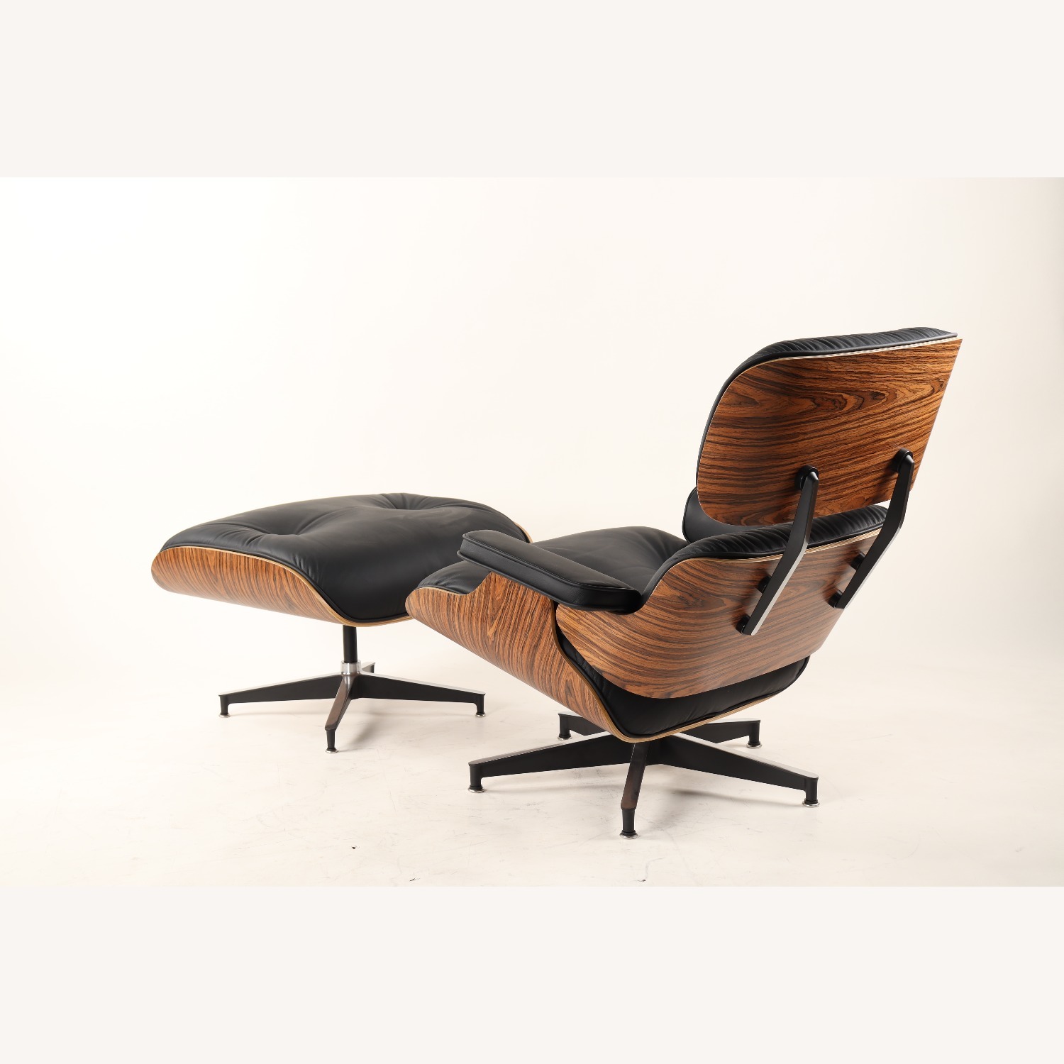 Eames Lounge Chair Replica - image-3