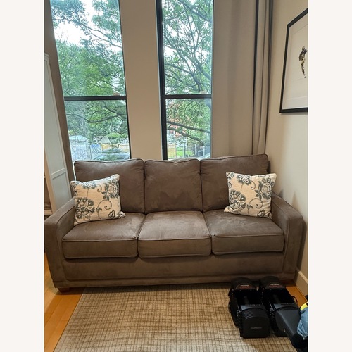 Used La-Z-Boy Kennedy Queen Sleeper Sofa for sale on AptDeco