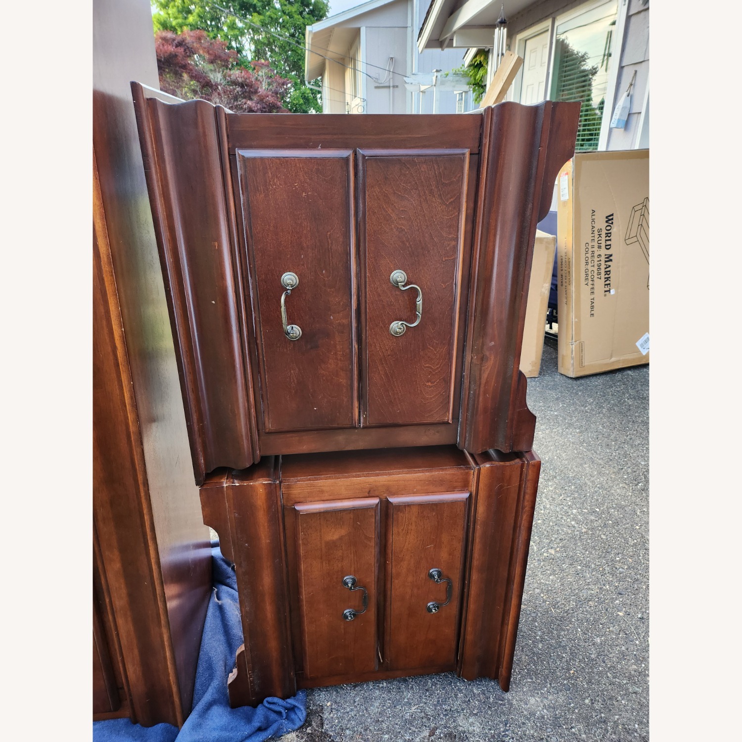 Louis Nightstands - image-1