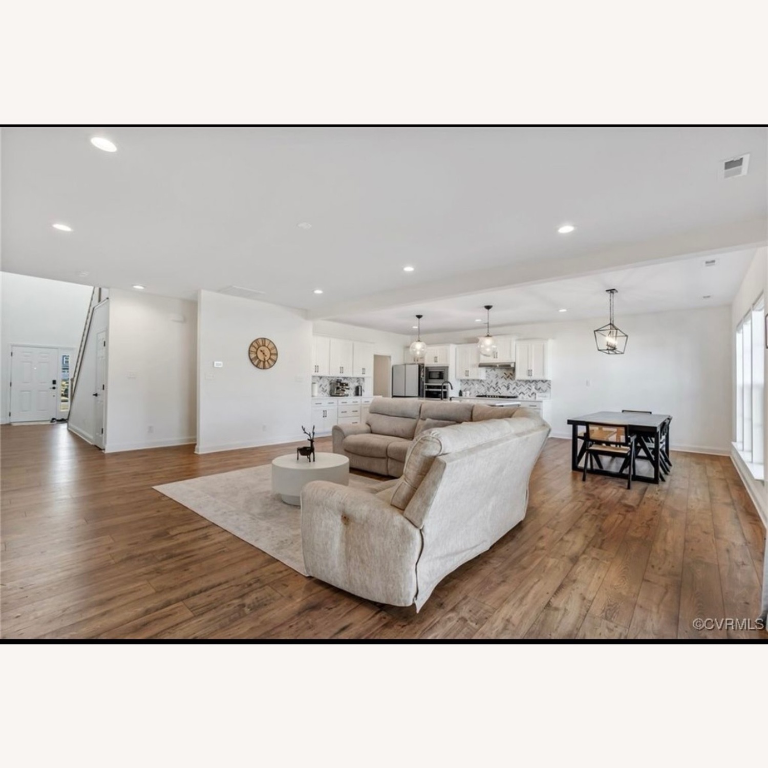 Ashley Critics Corner Power Recliner Sofa - image-4