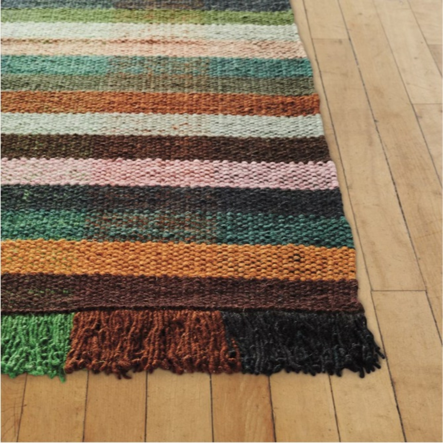DWR Multitone Rug by Hella Jongerius - image-3