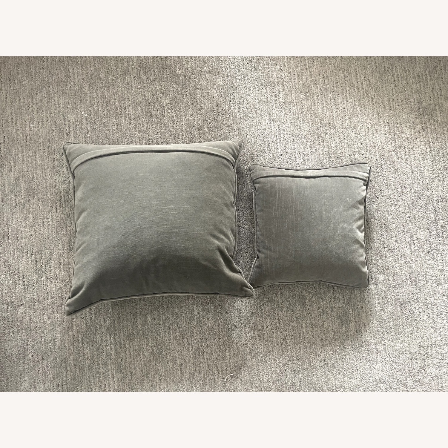 RH Mini Ondine Upholstered Salon Bench - image-11