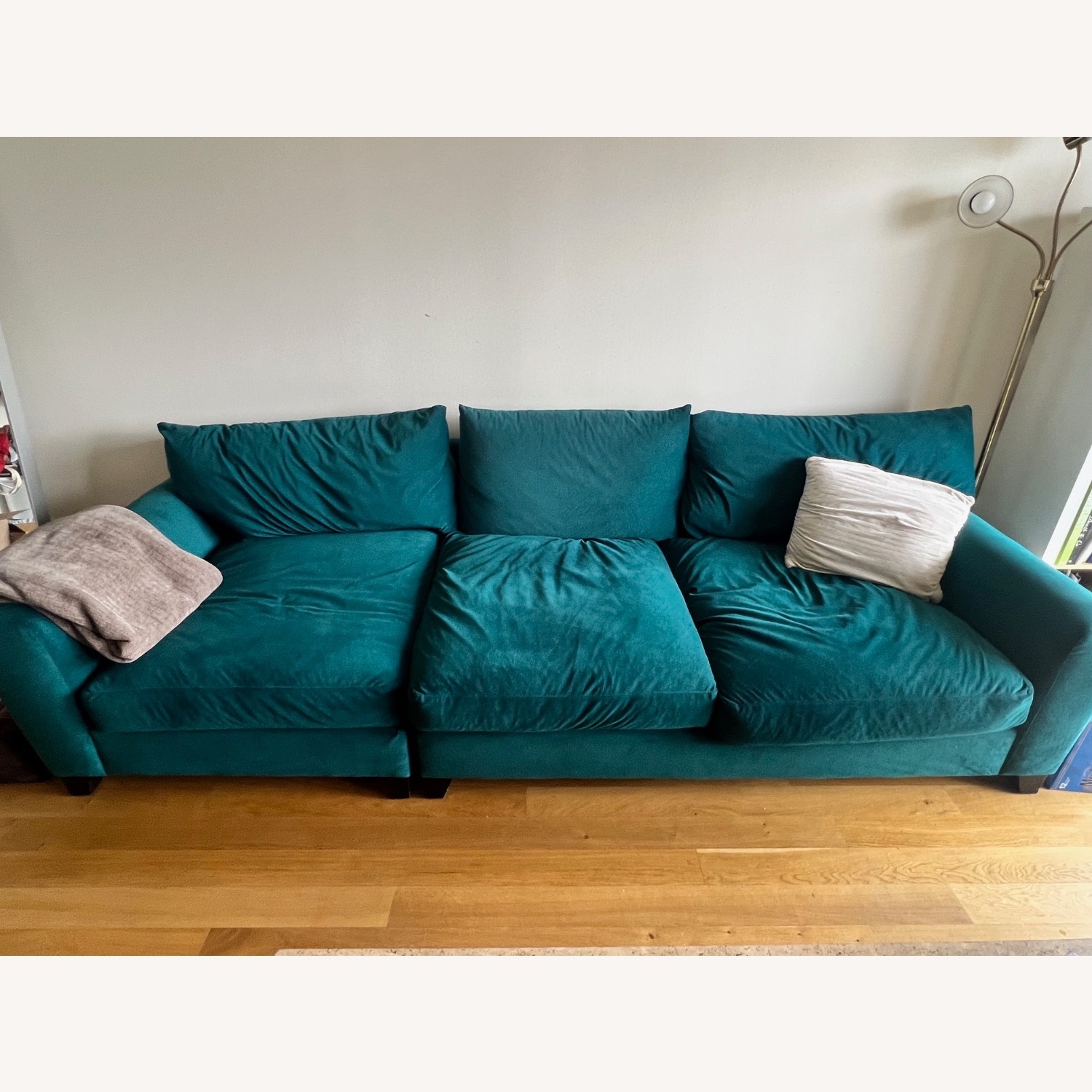 Jonathan Louis Harris Green Sectional - image-5