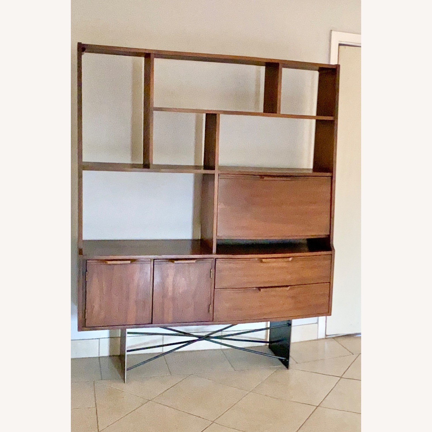 Vintage Modified Hutch - image-2