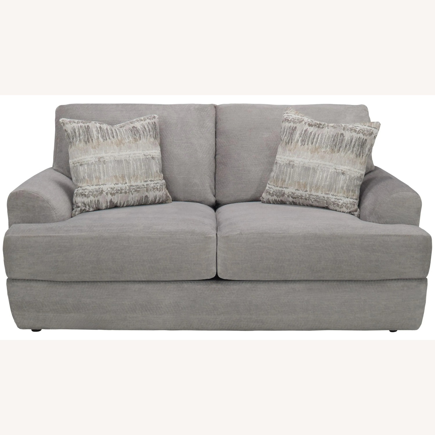 Raymour & Flanigan Loveseat - image-0