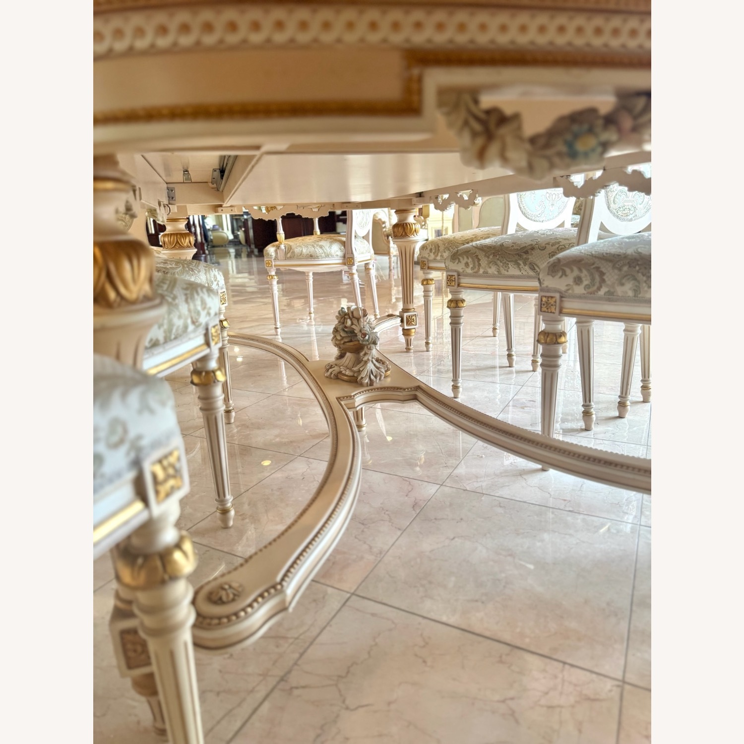 Vintage 11p Italian Rococo Dining Table Set  - image-12