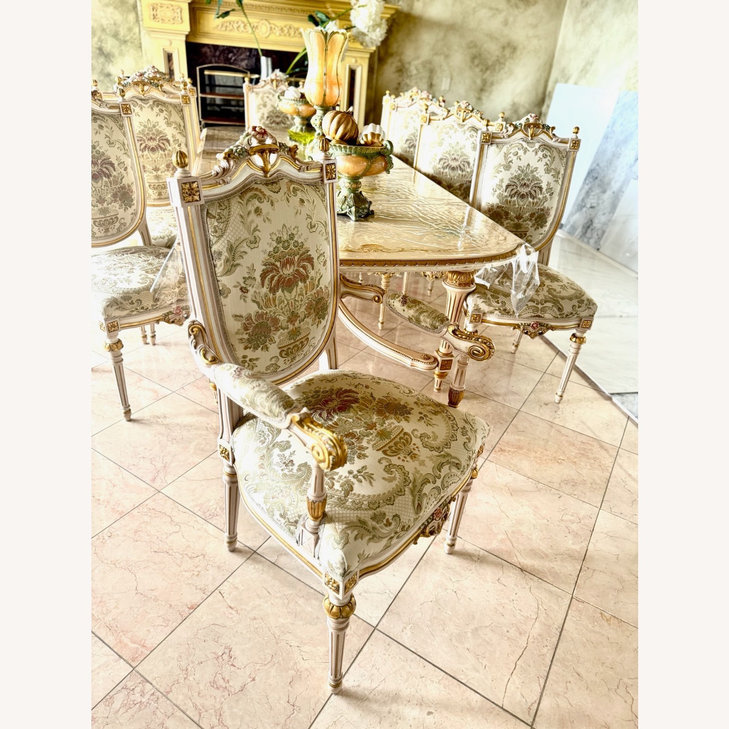 Vintage 11p Italian Rococo Dining Table Set  - image-5