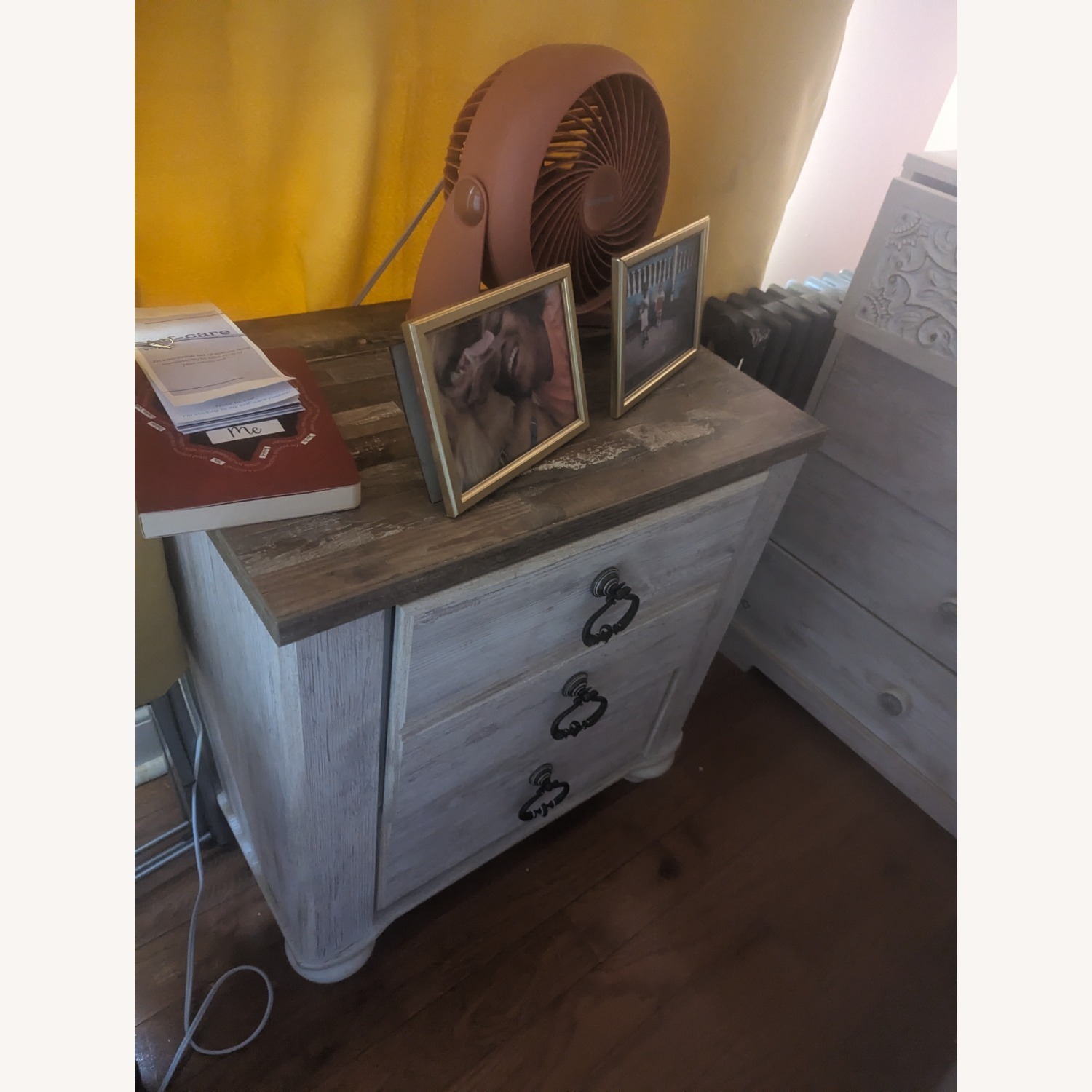 Willowton Nightstand - image-2