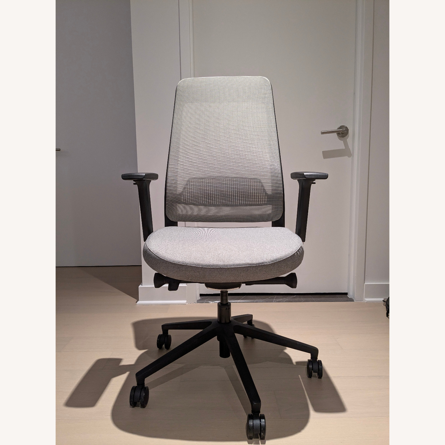 Herman Miller Fully Ergonomic Desk Chair - image-4