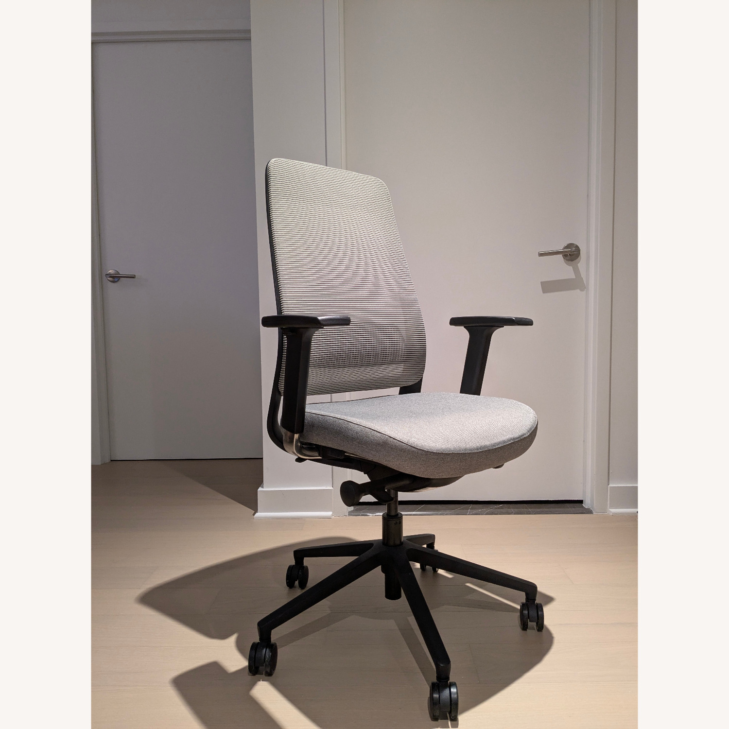 Herman Miller Fully Ergonomic Desk Chair - image-1