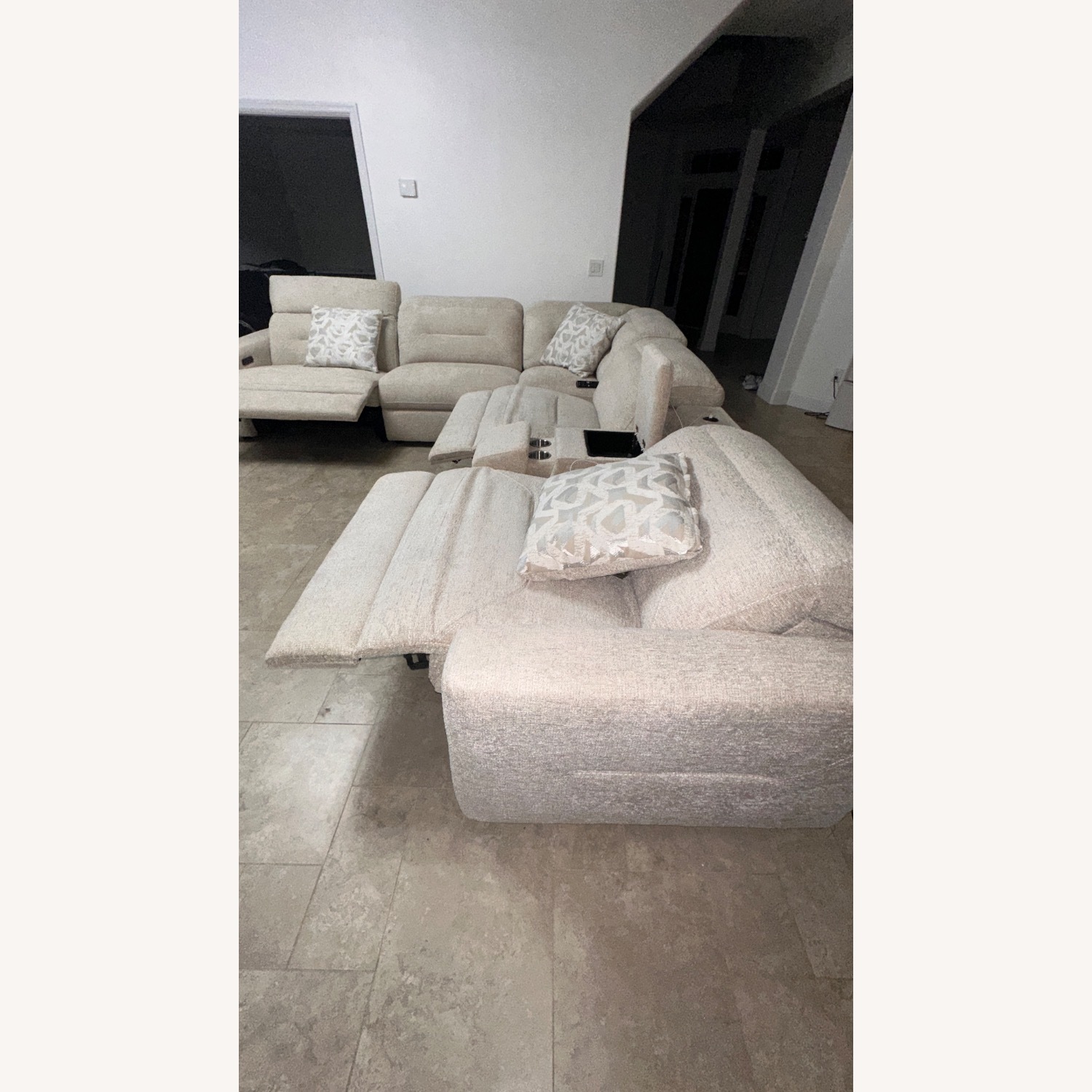 Belia 6 Piece Recliner Sectional  - image-4