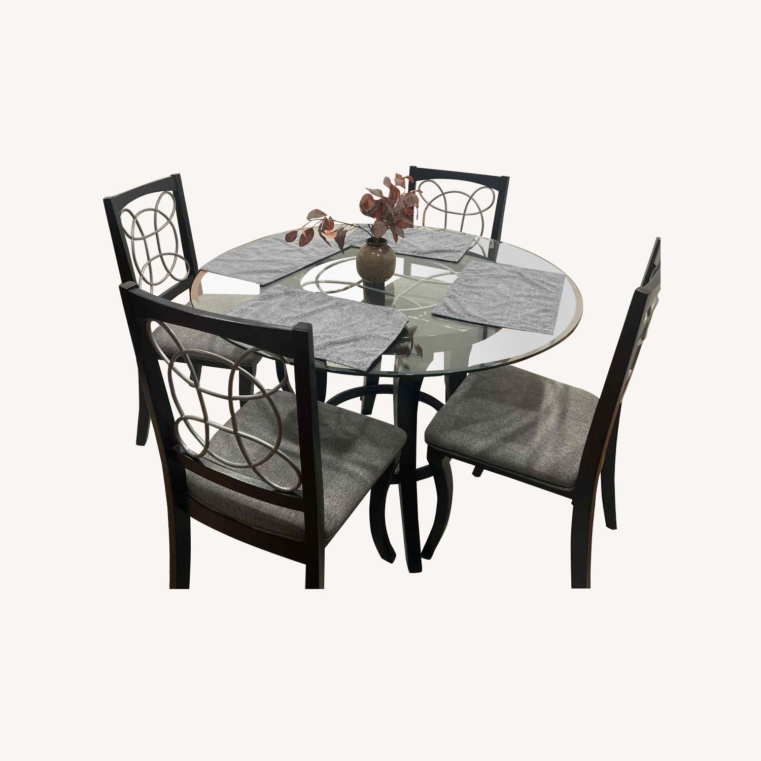 Value City Furniture Dining Table for 2 - image-0