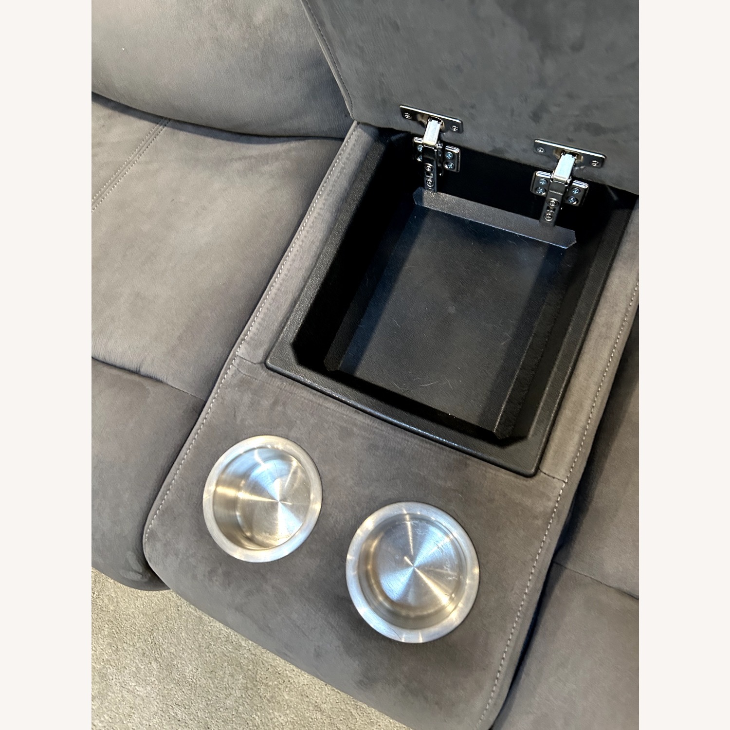 Power Reclining Loveseat - image-4