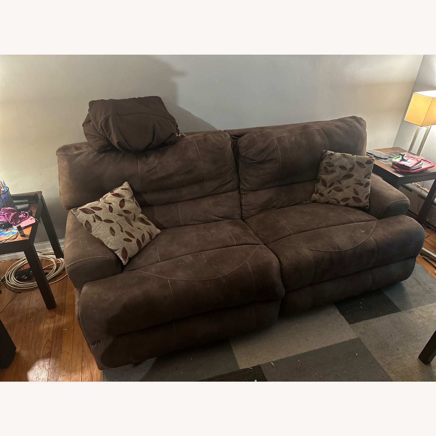 Gibson Electric Reclining Sofa W USB Ports - image-3