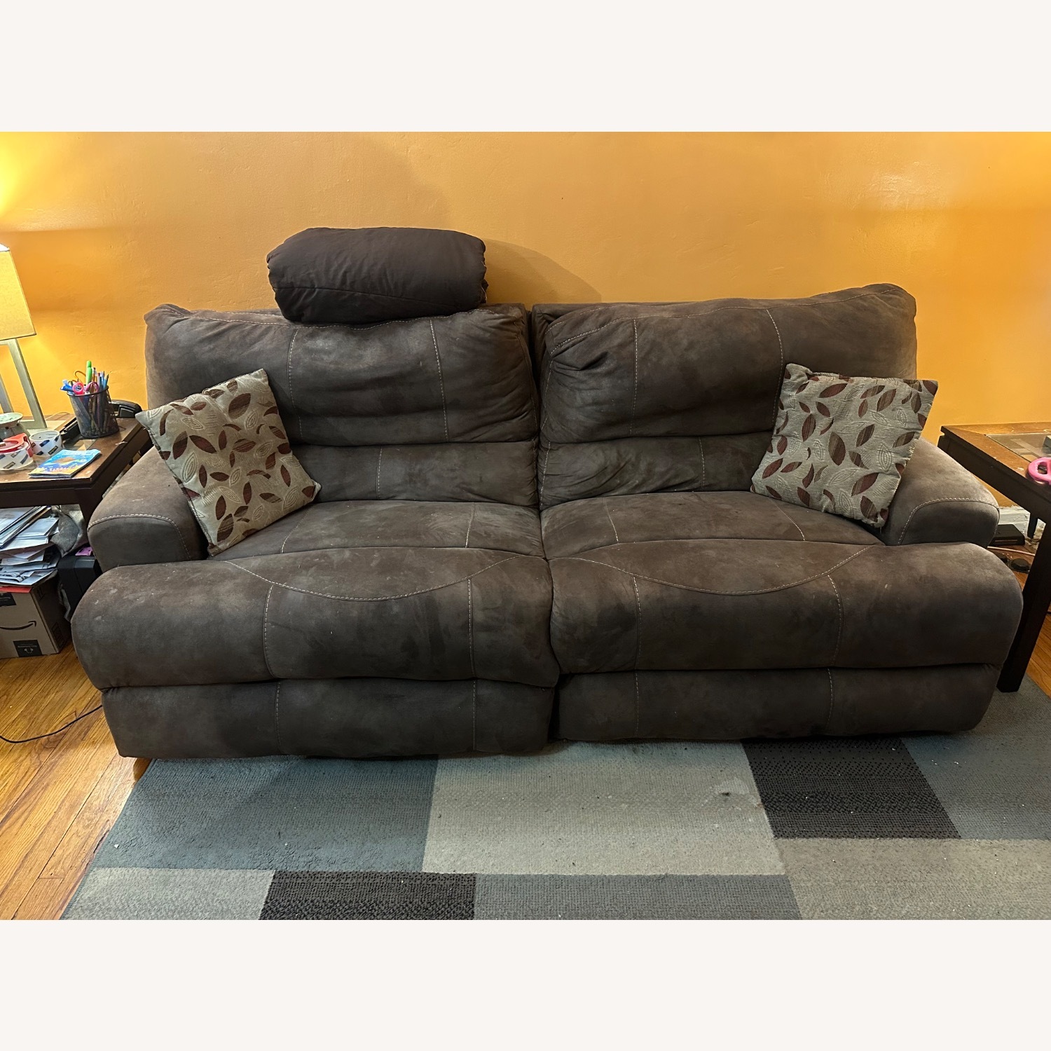 Gibson Electric Reclining Sofa W USB Ports - image-1