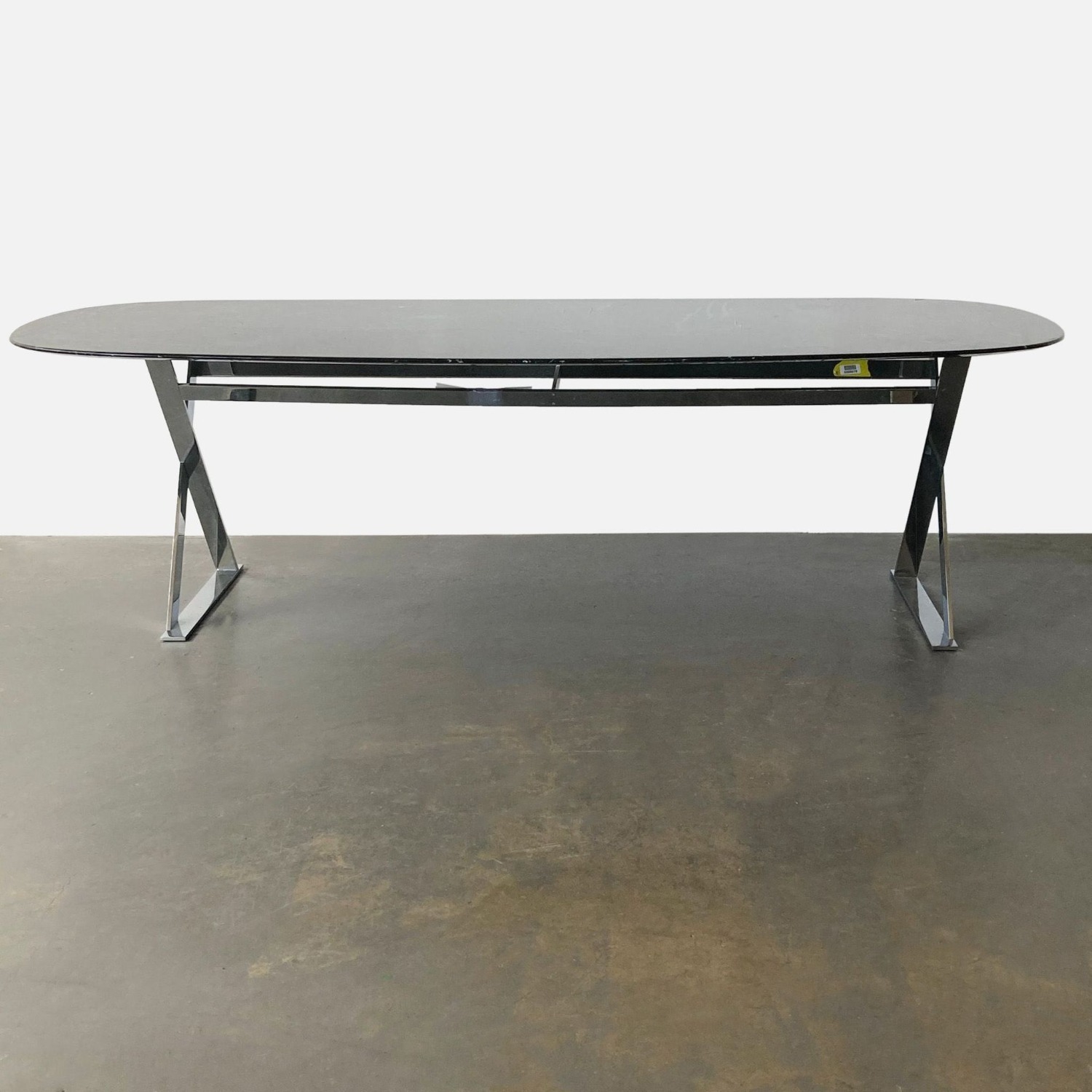Dining Table from Maxalto, by Antonio Citterio - image-5