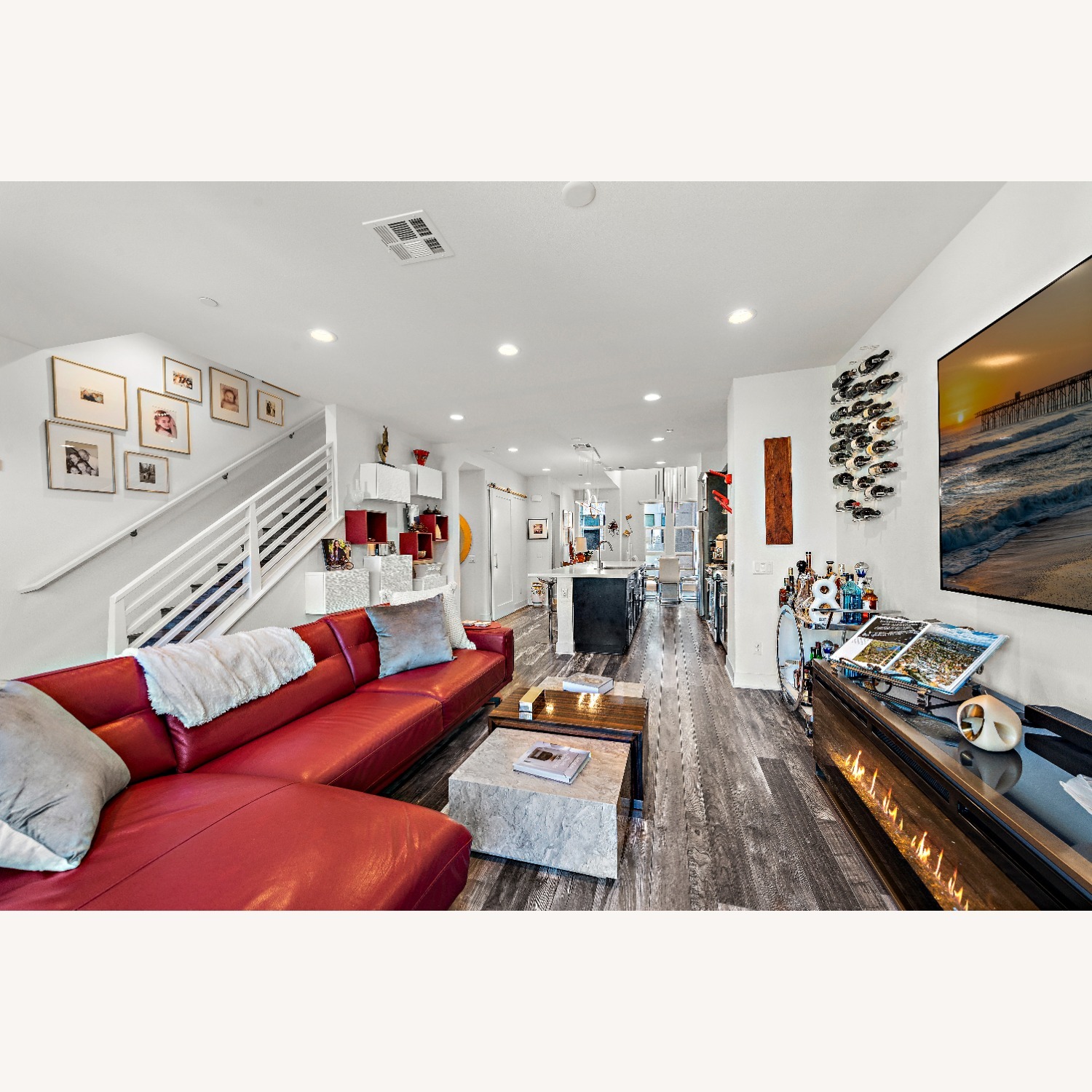 Natuzzi Lago Luxury Sectional - image-3