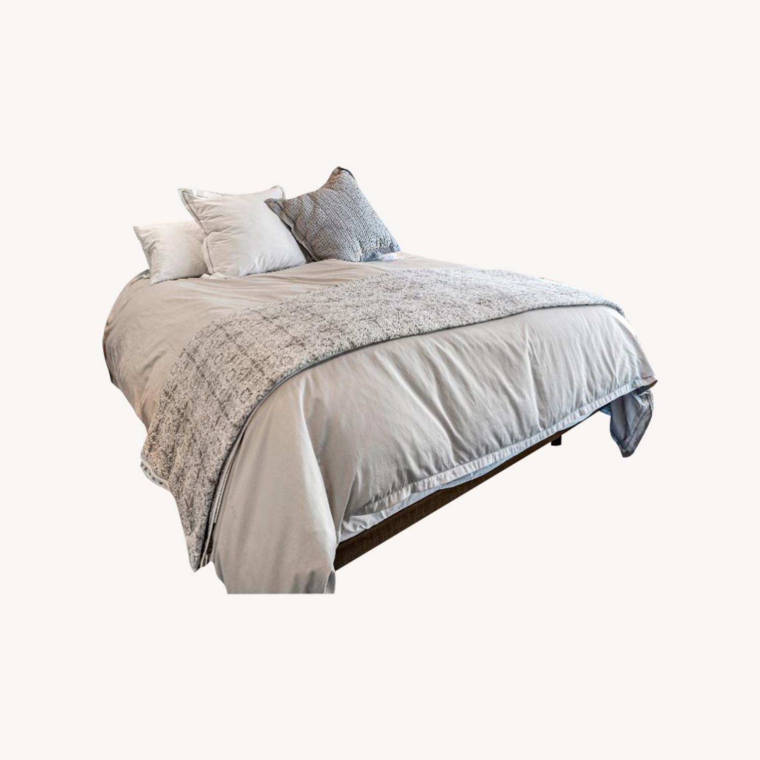 Power Bed Base - image-0