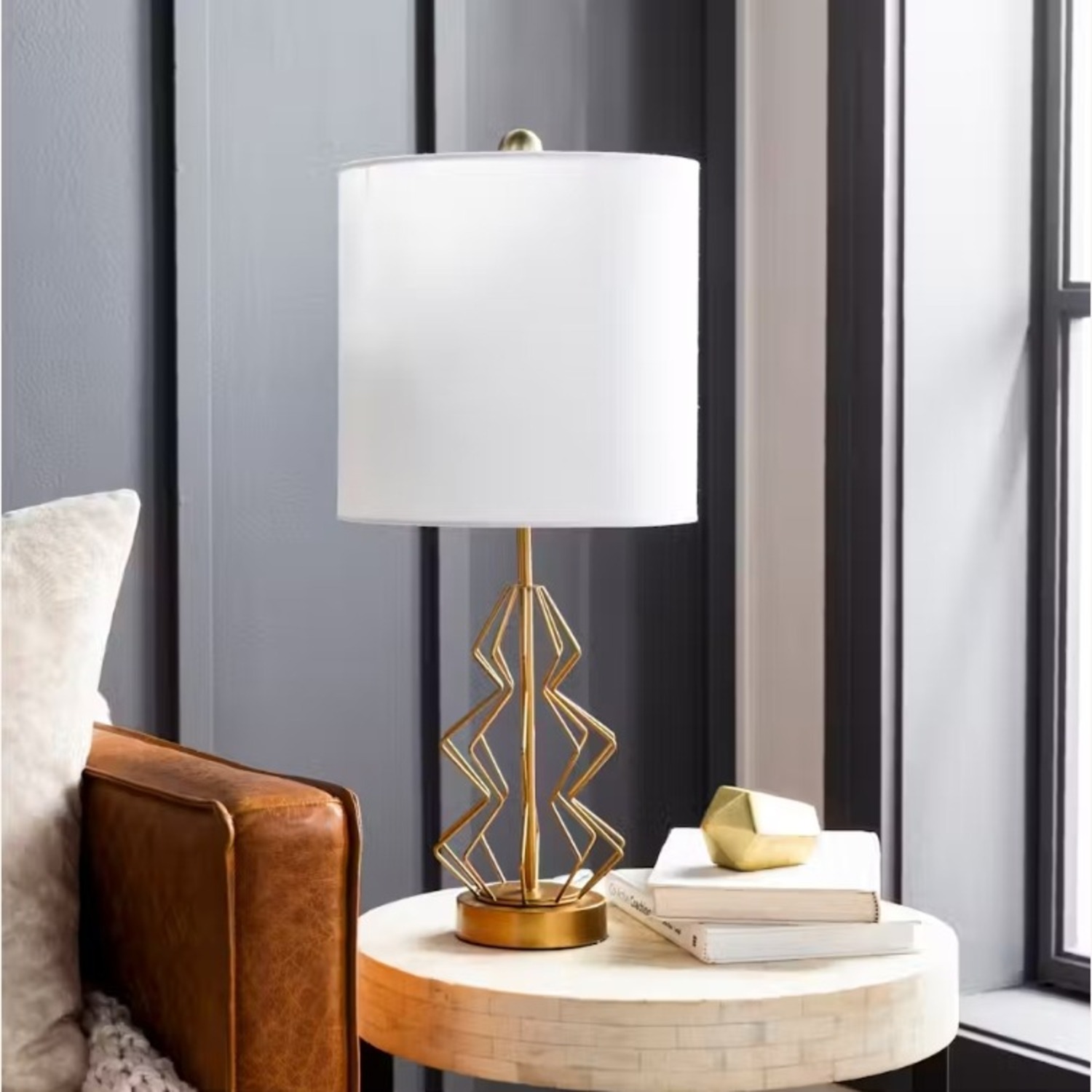 Idi Table Lamp - image-1