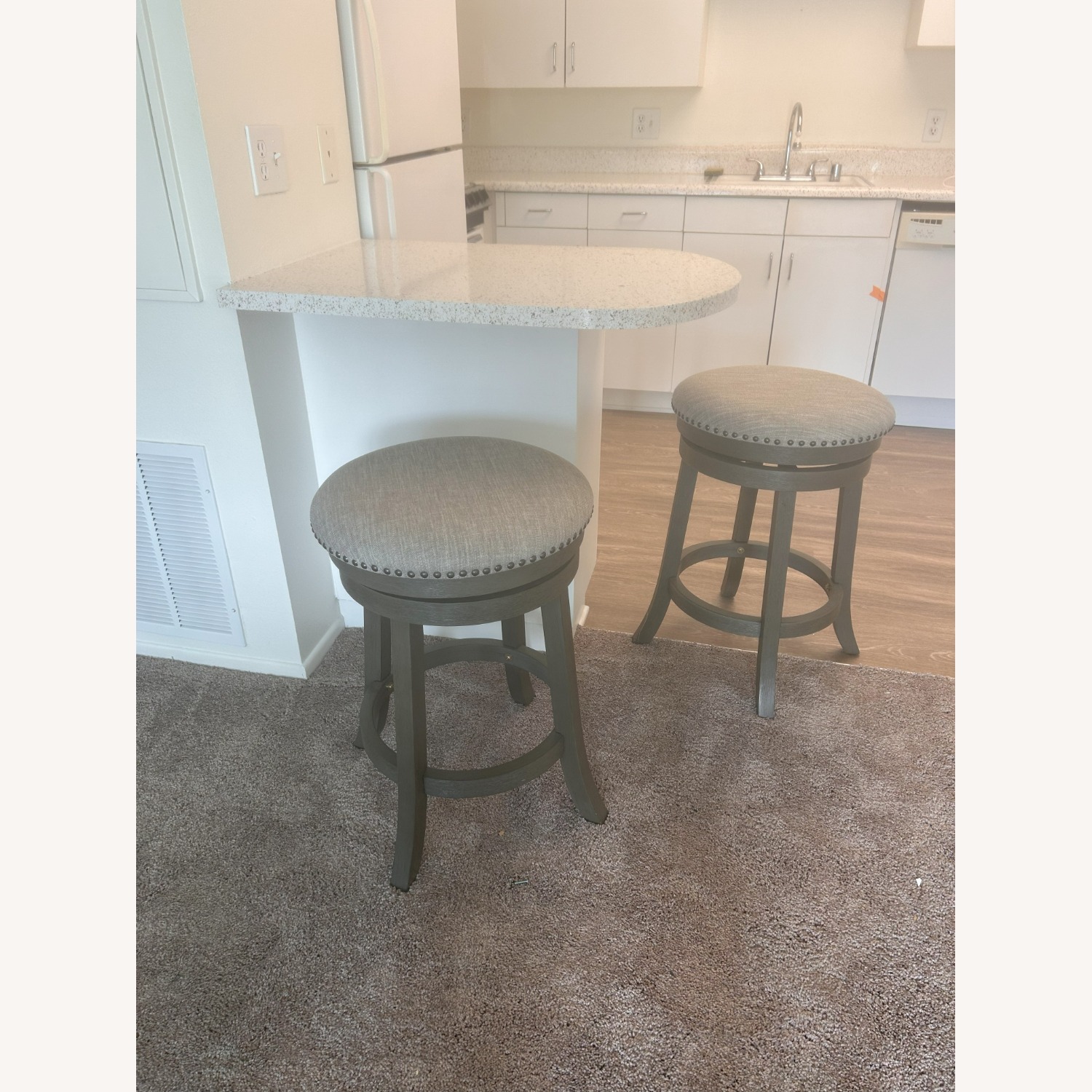 Realyn Round Backless Counter Height Bar Stool - image-2