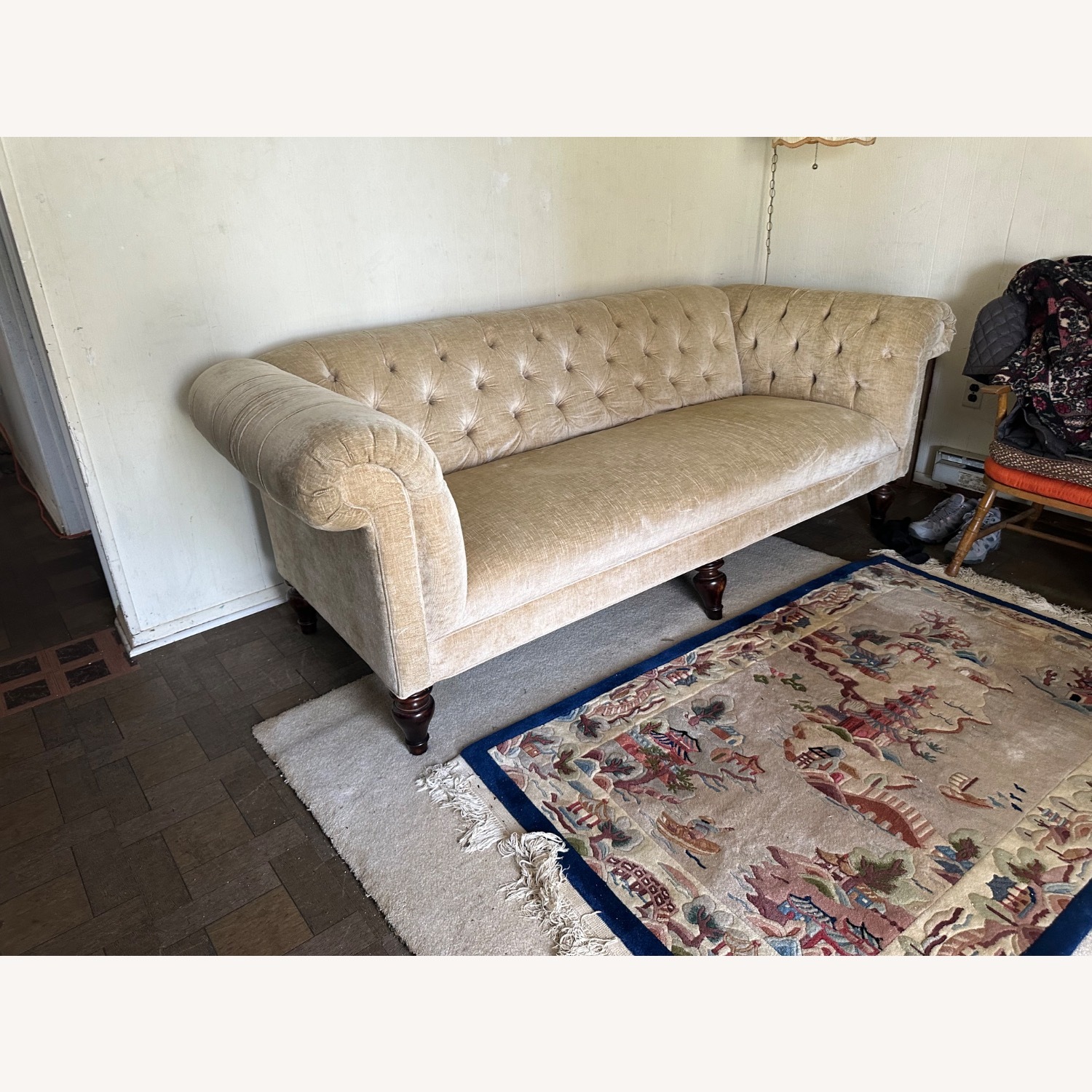 Contemporary Chesterfield Sofa - image-1