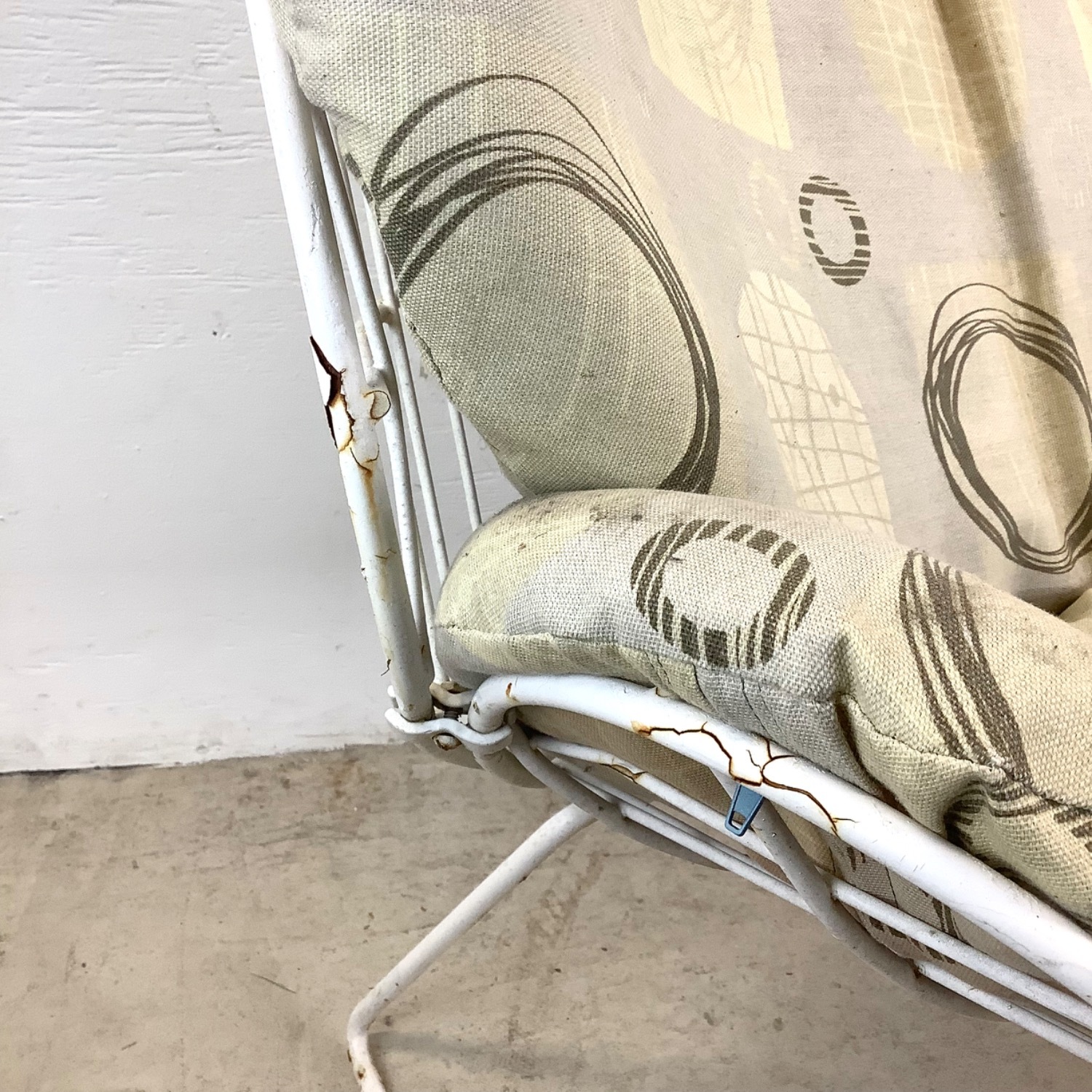 Mid-Century Homecrest Patio Chairs- Set Four - image-18