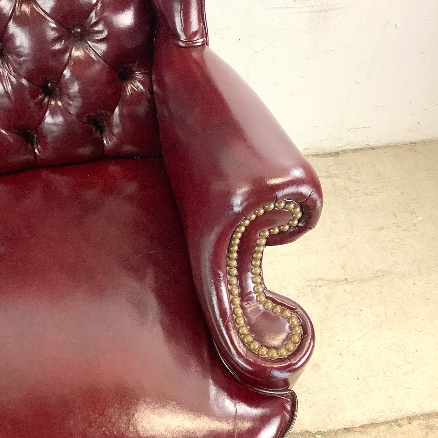 Tufted Chesterfield Executive Desk Chair - image-16