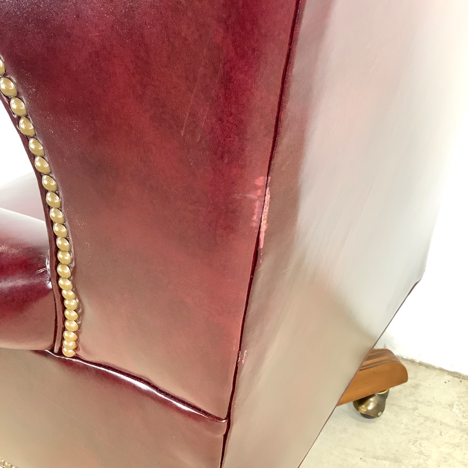 Tufted Chesterfield Executive Desk Chair - image-13