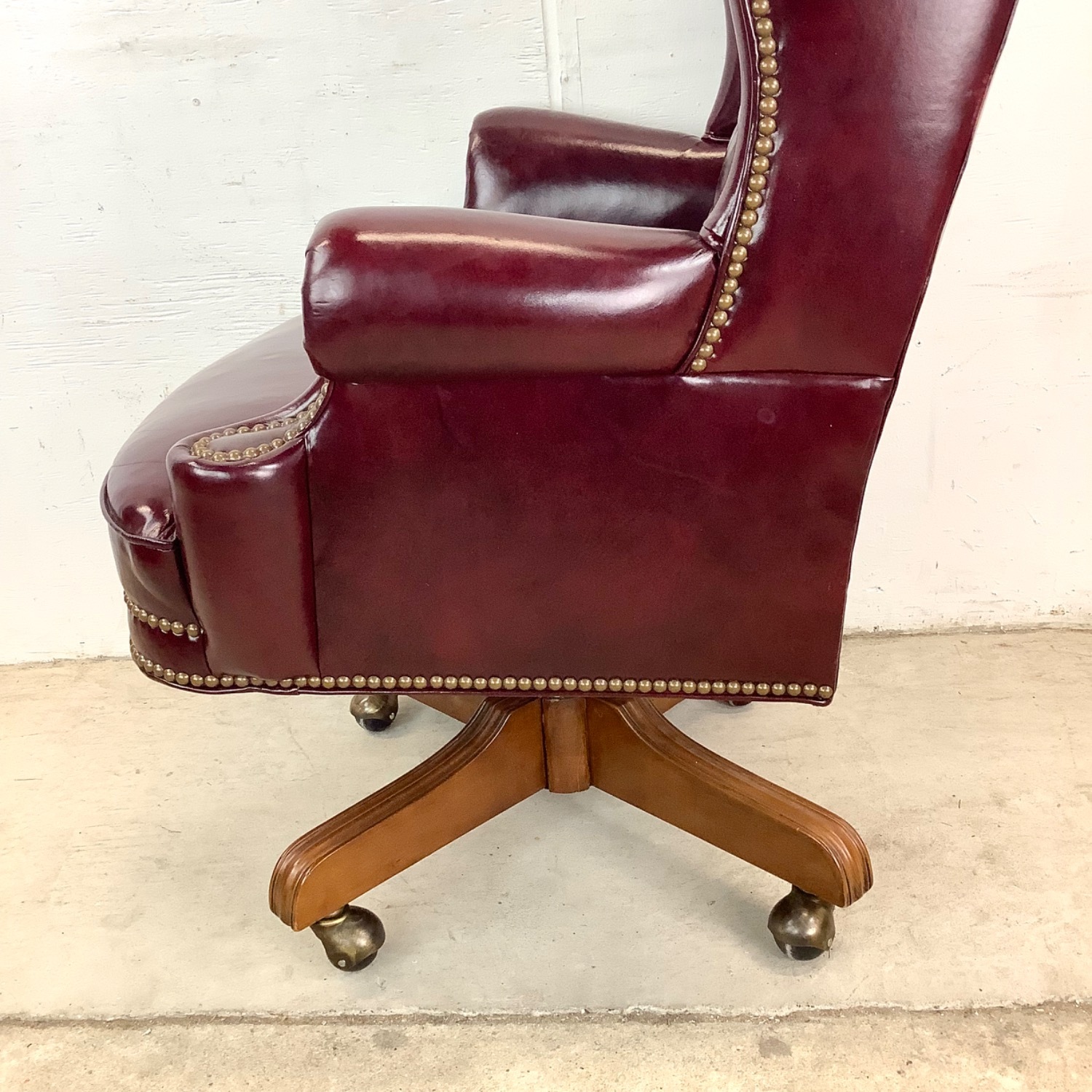 Tufted Chesterfield Executive Desk Chair - image-6