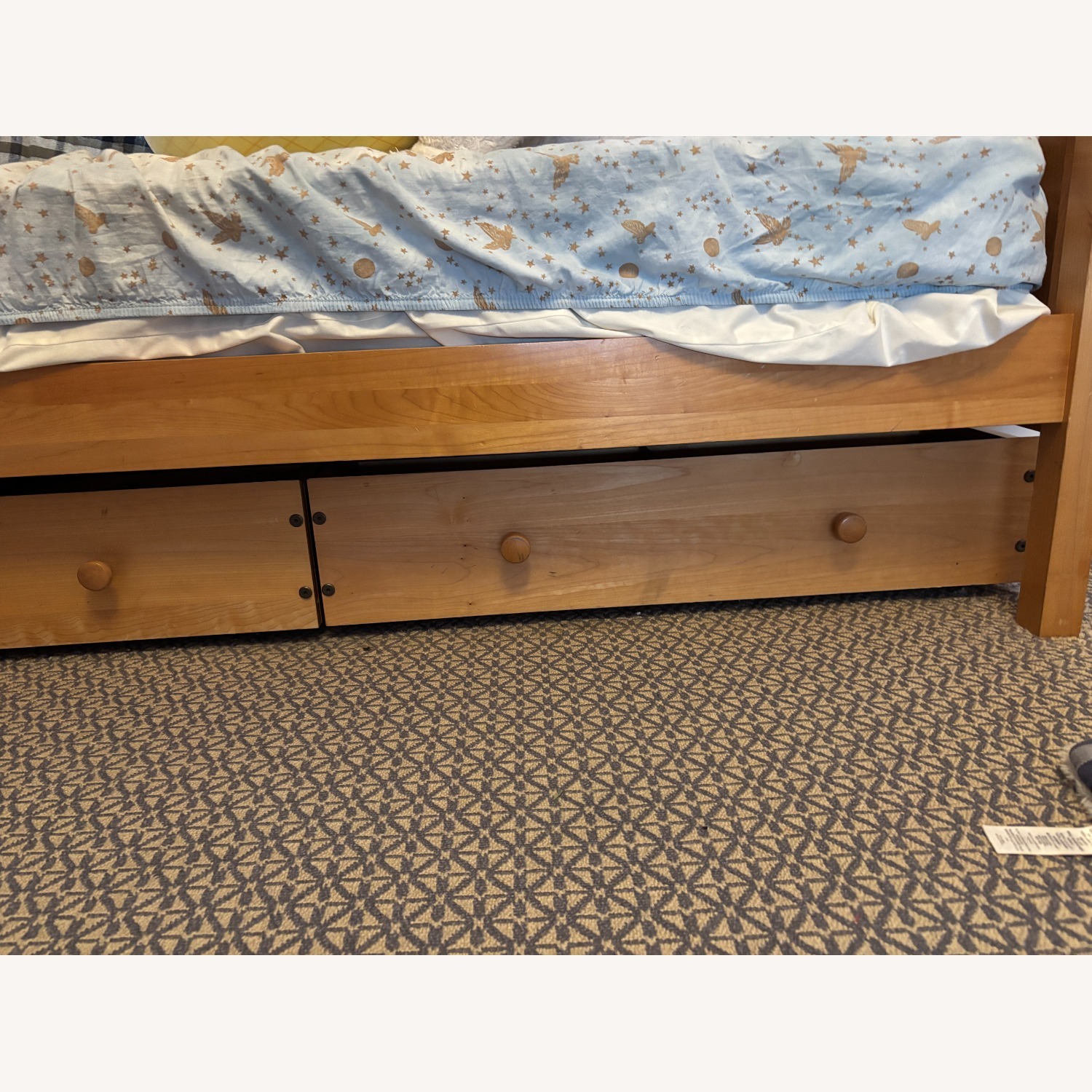 2 Twin Beds - image-4