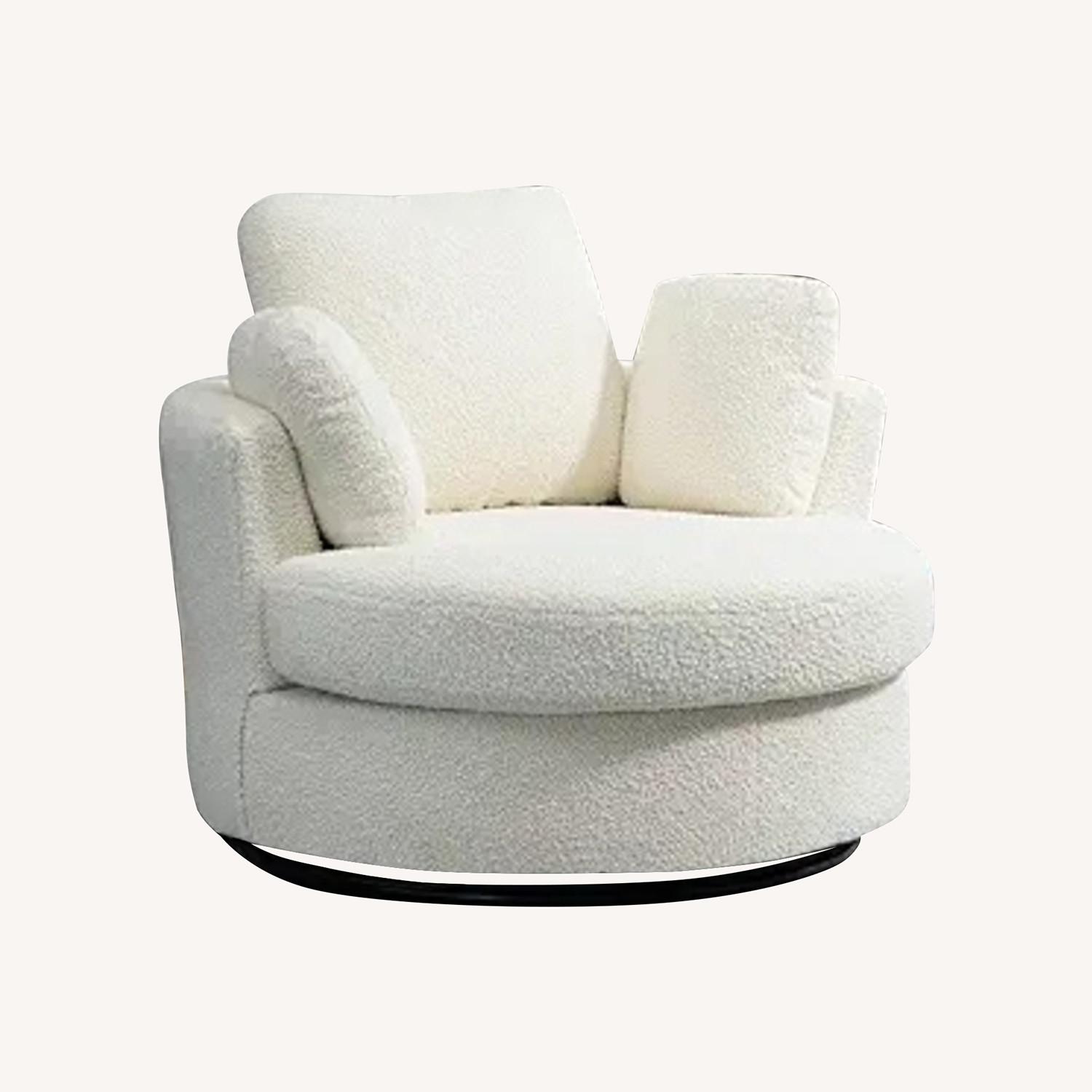 Teddy Chair - image-0