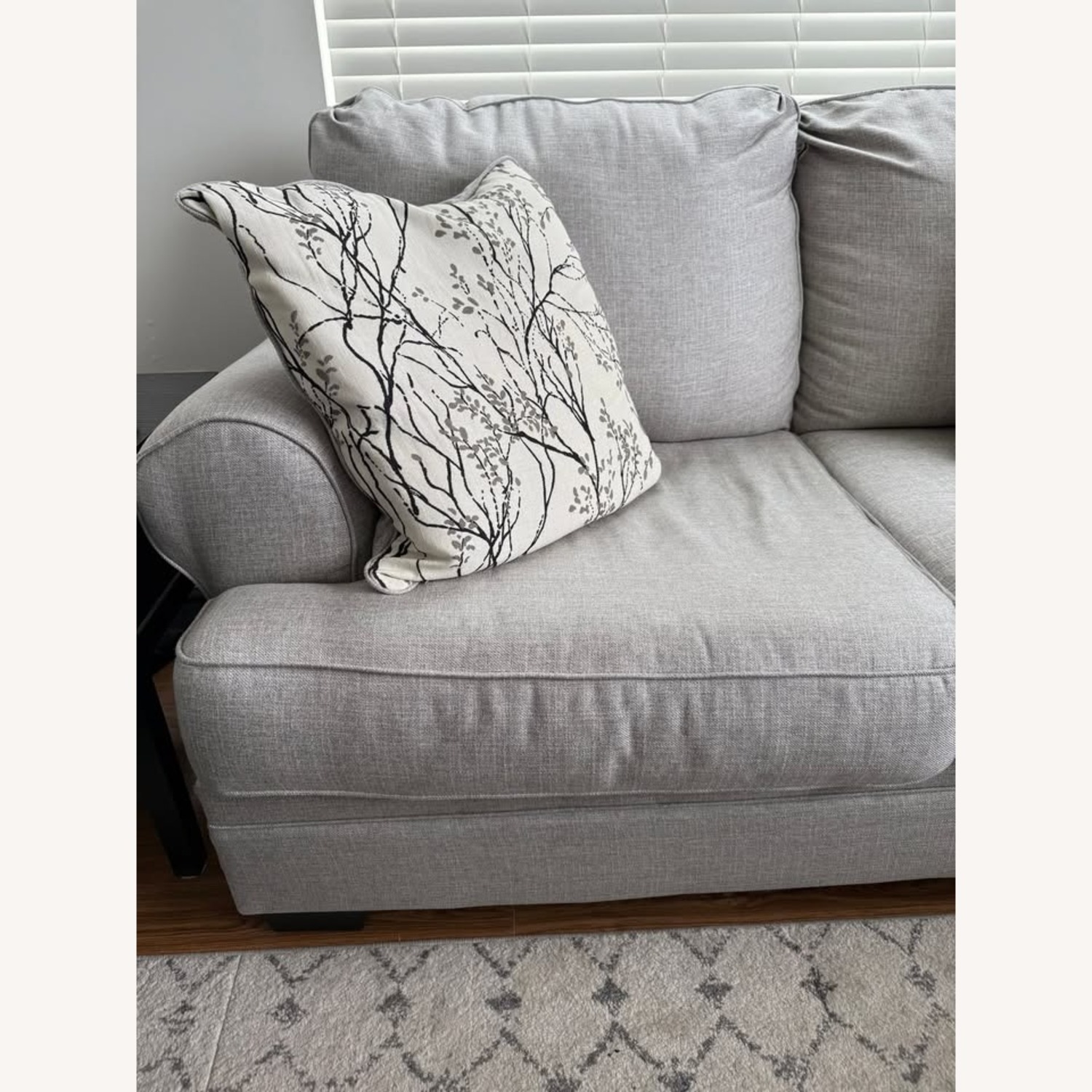 Ashley Antonlini Loveseat - image-4