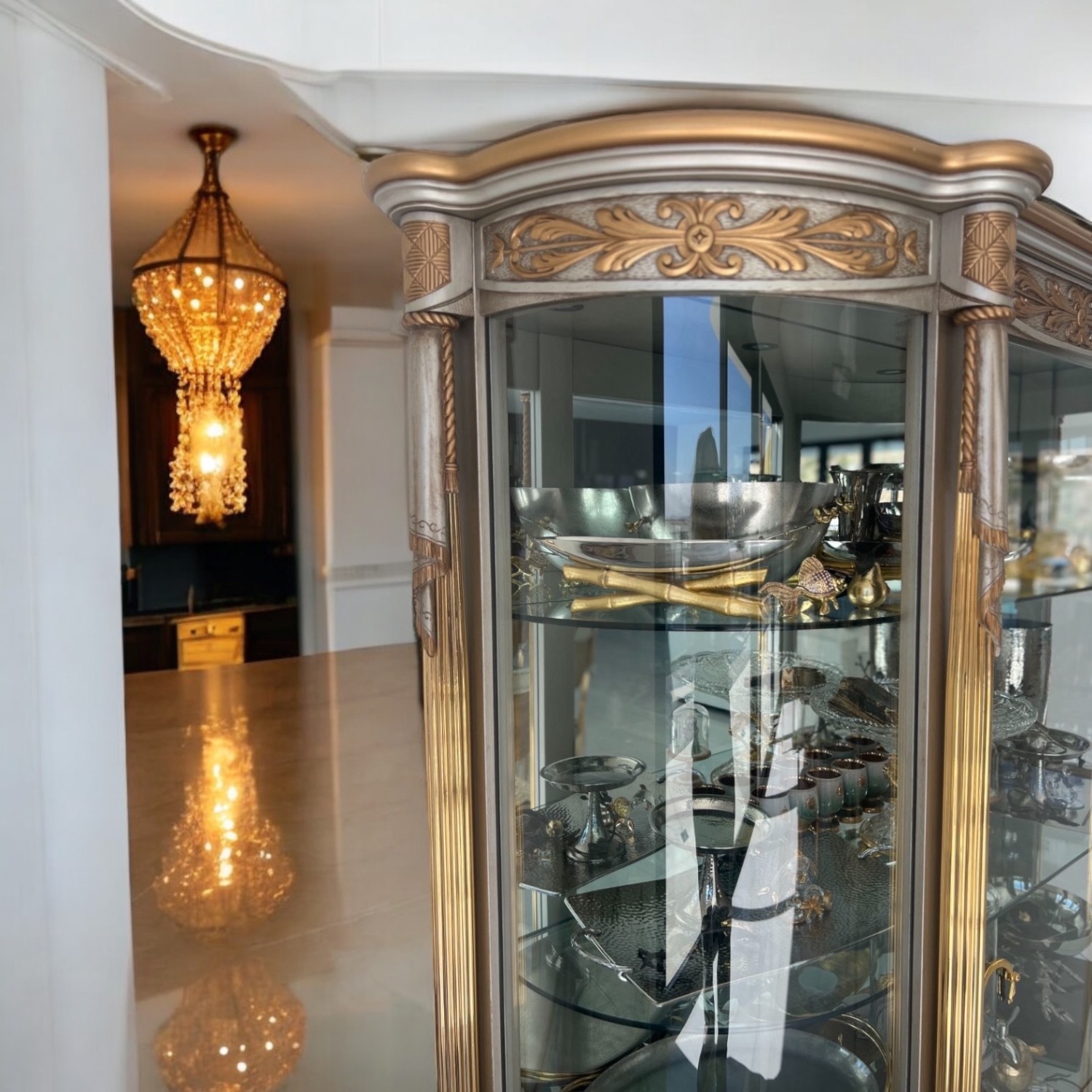 Italian Rococo GLaSS DisPlay Cabinet VItrine - image-3