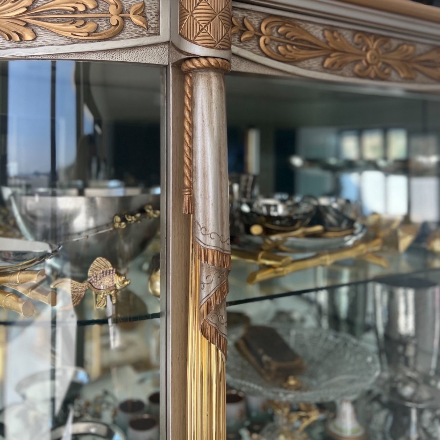 Italian Rococo GLaSS DisPlay Cabinet VItrine - image-10