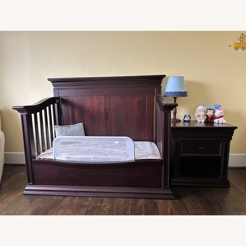 Used Elegant Convertible Baby Crib  for sale on AptDeco