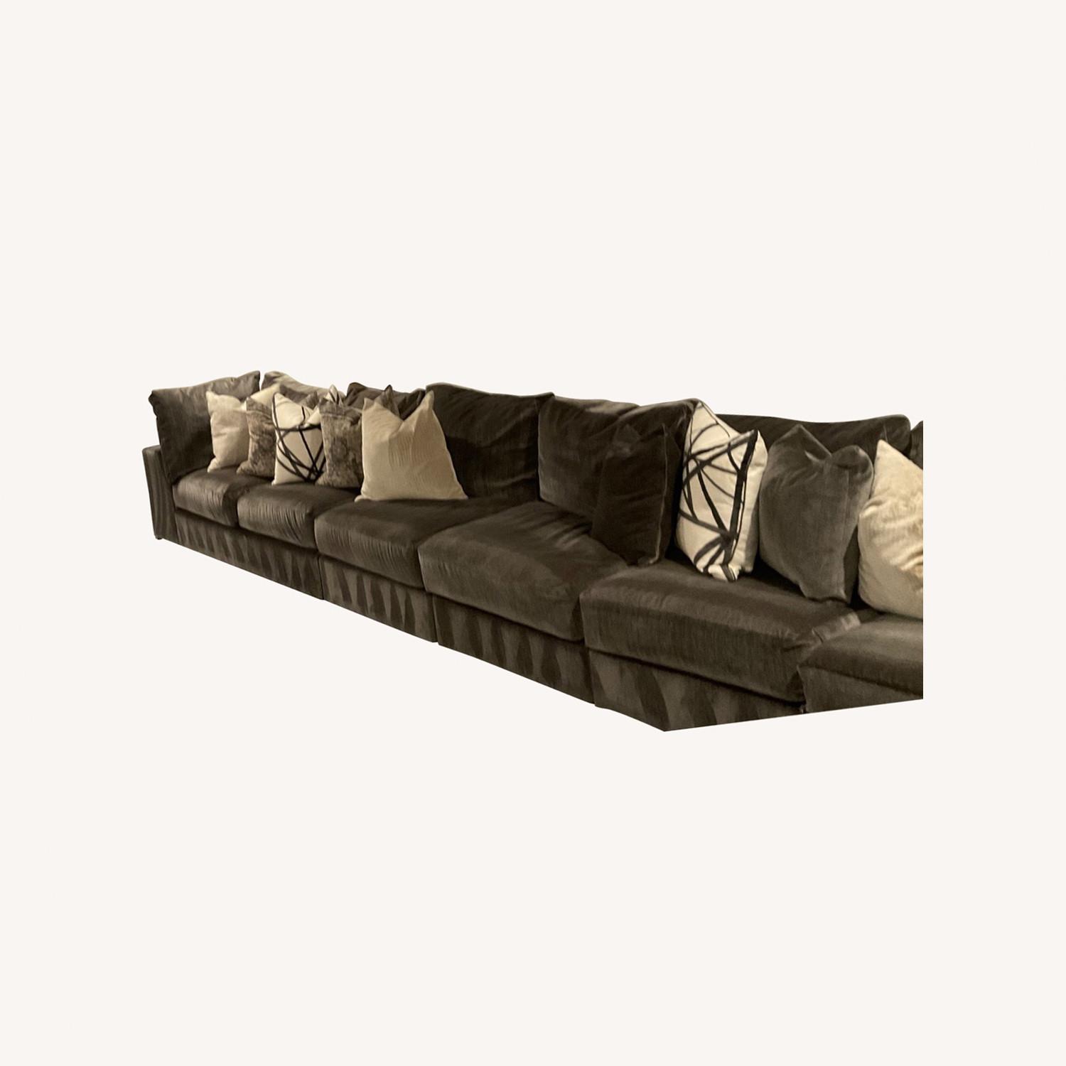 Vanguard Lucca Sectional - image-0