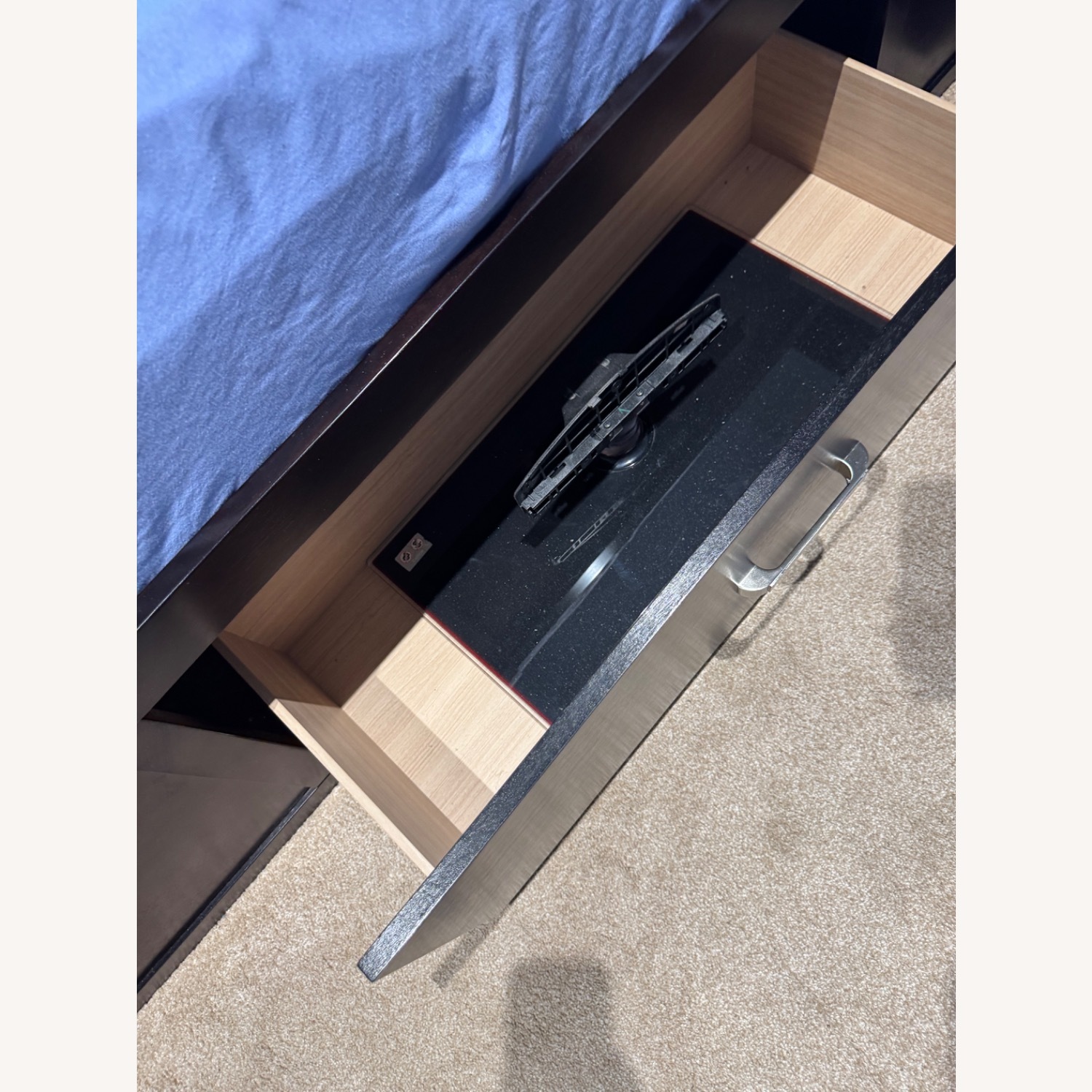 Queen Storage Bed - image-4