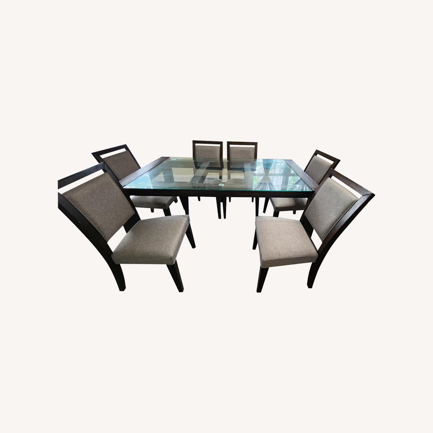 Raymour & Flanigan - 7 piece Dining Set - image-0