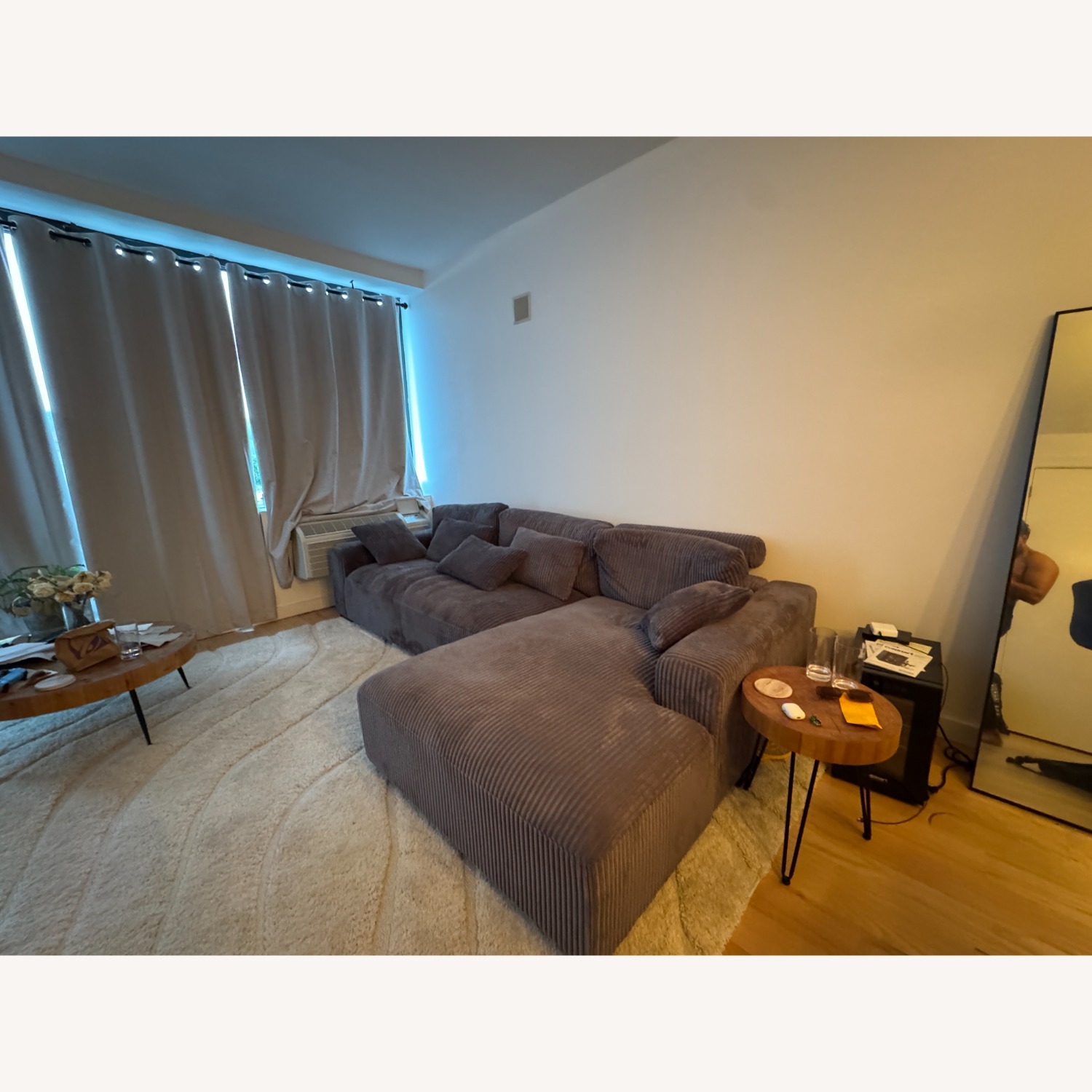 Wade Logan Asyiah 2 Piece Upholstered Sectional - image-2